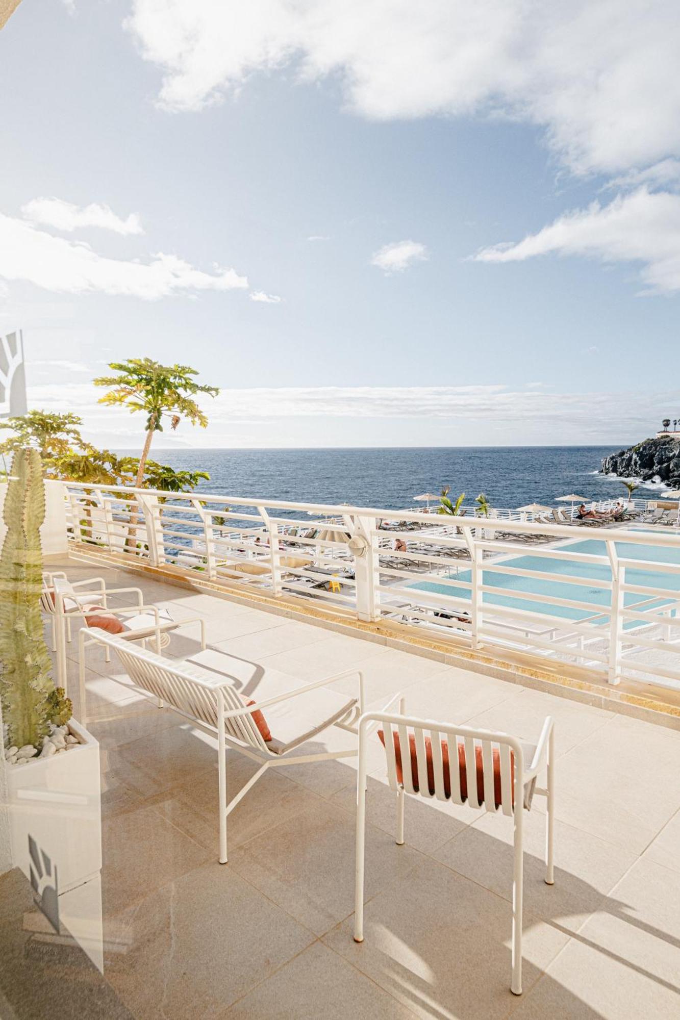 Atlantic 4*