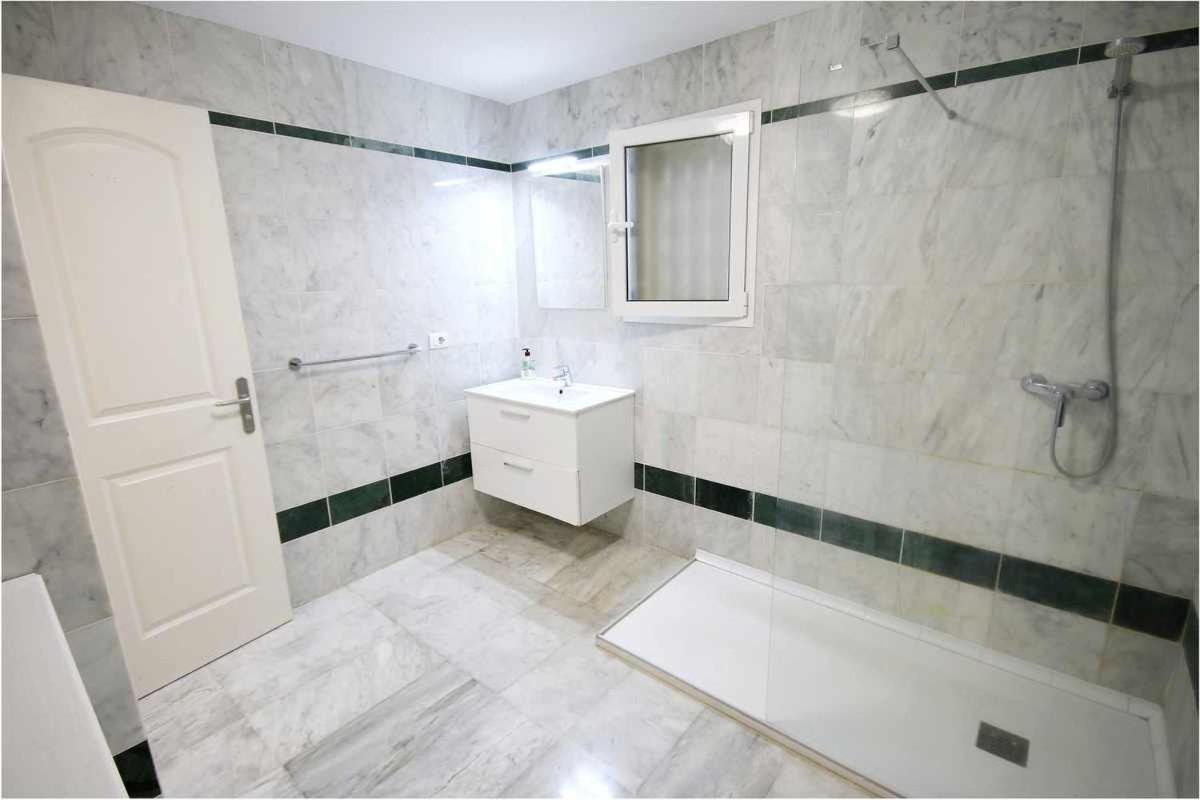Dinastia B401 By Tenerife & Sales Apartment Los Cristianos (Tenerife)