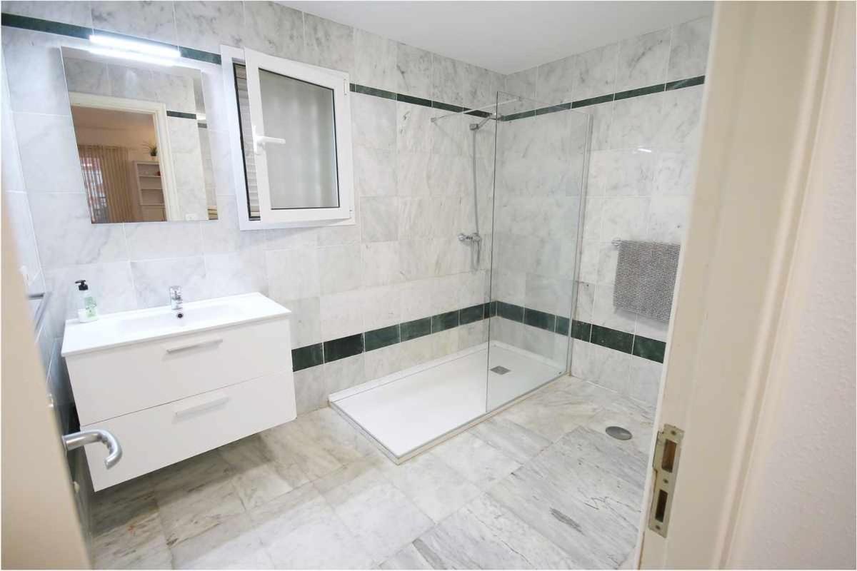 Apartment Dinastia B401 By Tenerife & Sales Los Cristianos (Tenerife)