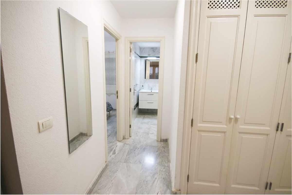 Dinastia B401 By Tenerife & Sales *