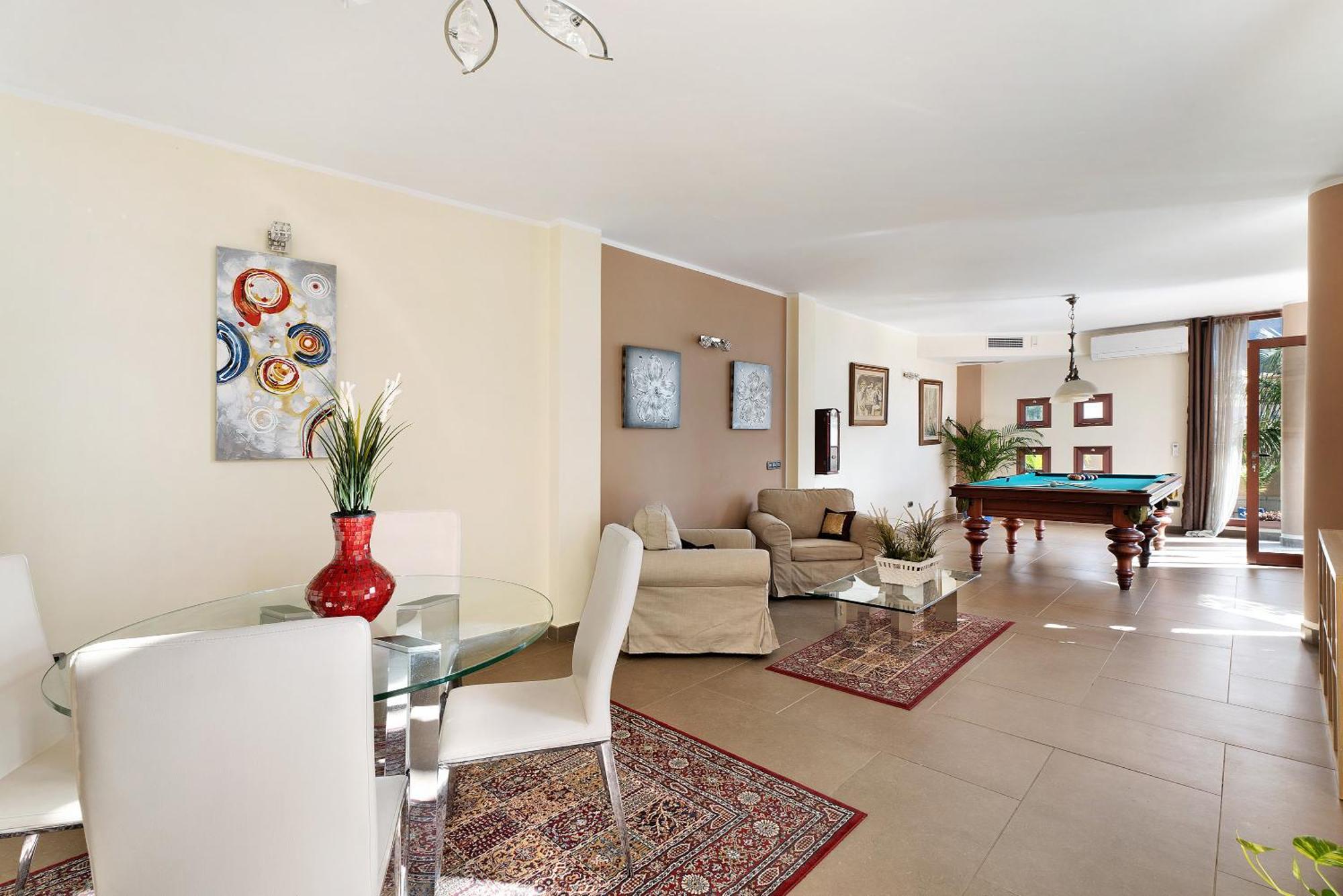 Rossella By Paramount Holidays Villa *