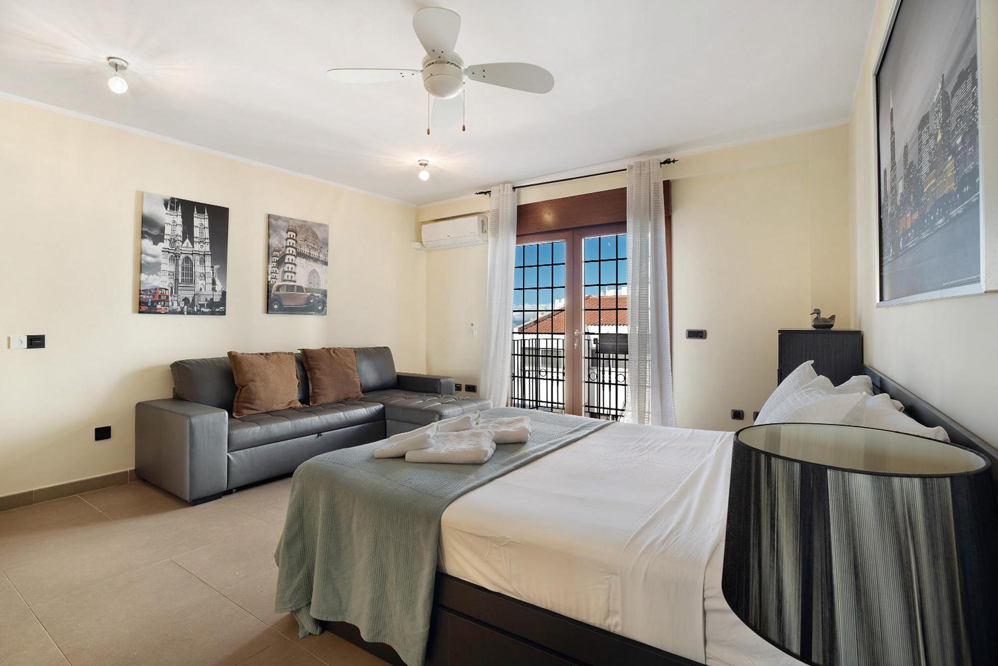 Rossella By Paramount Holidays Costa Adeje (Tenerife)