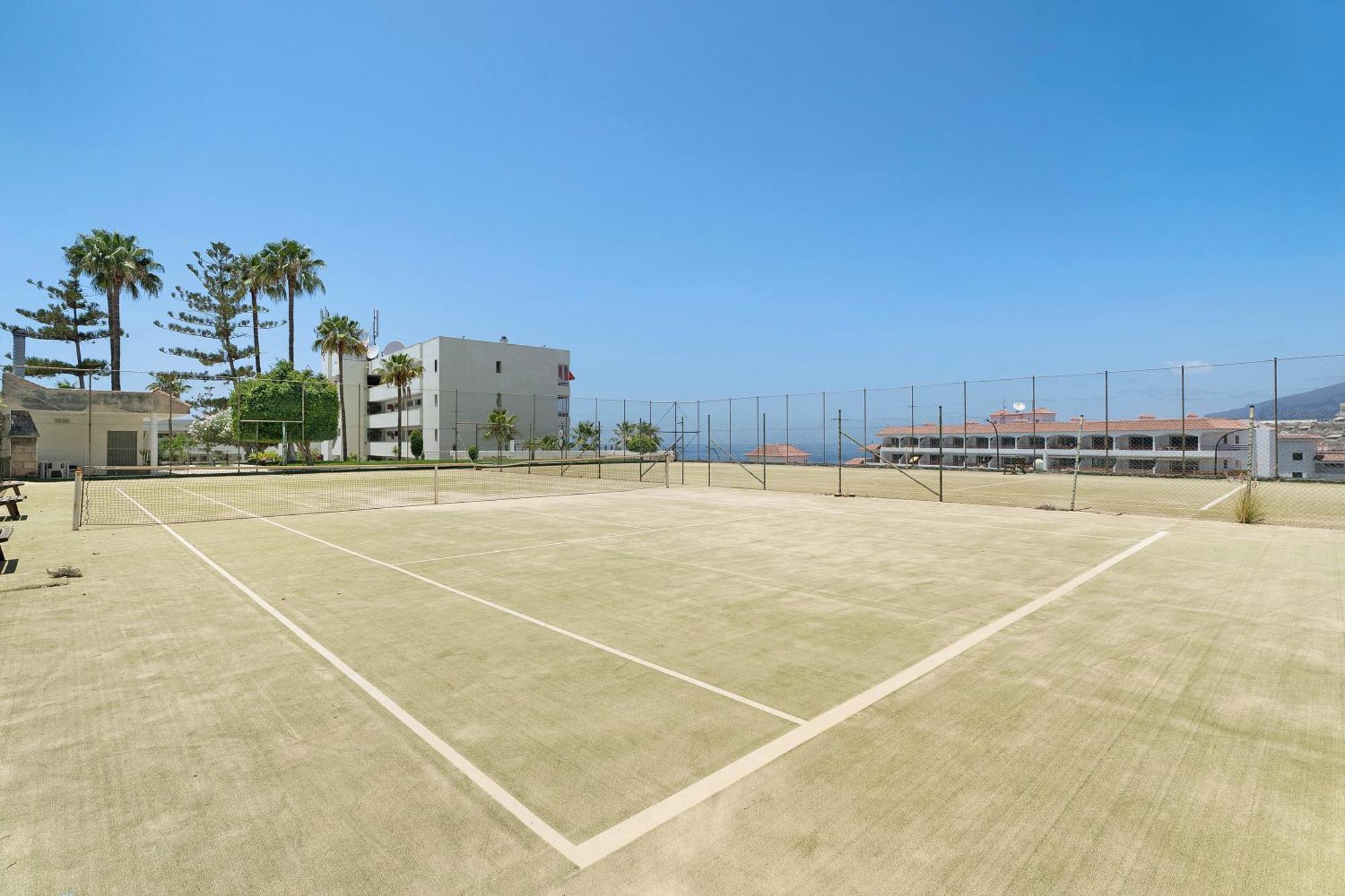 Beautiful Arenas Negras By Paramount Holidays Puerto de Santiago (Tenerife)