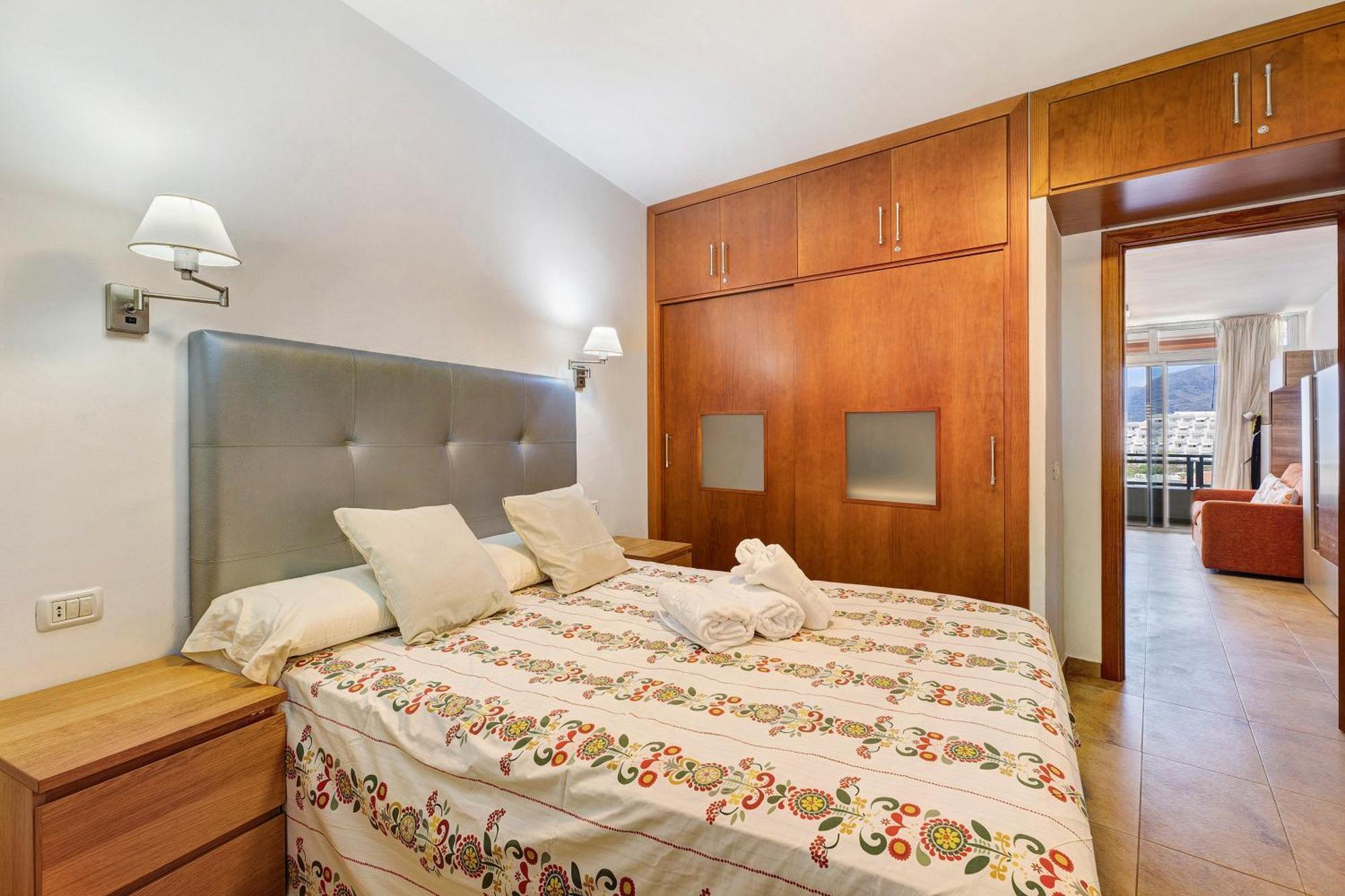 Beautiful Arenas Negras By Paramount Holidays Puerto de Santiago (Tenerife)