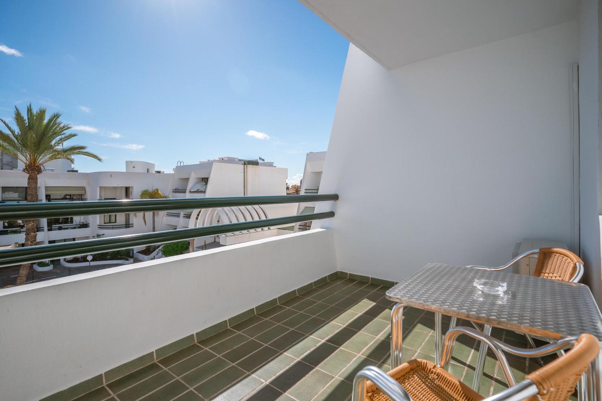 Aparthotel Optimist Tenerife Playa de las Americas (Tenerife)