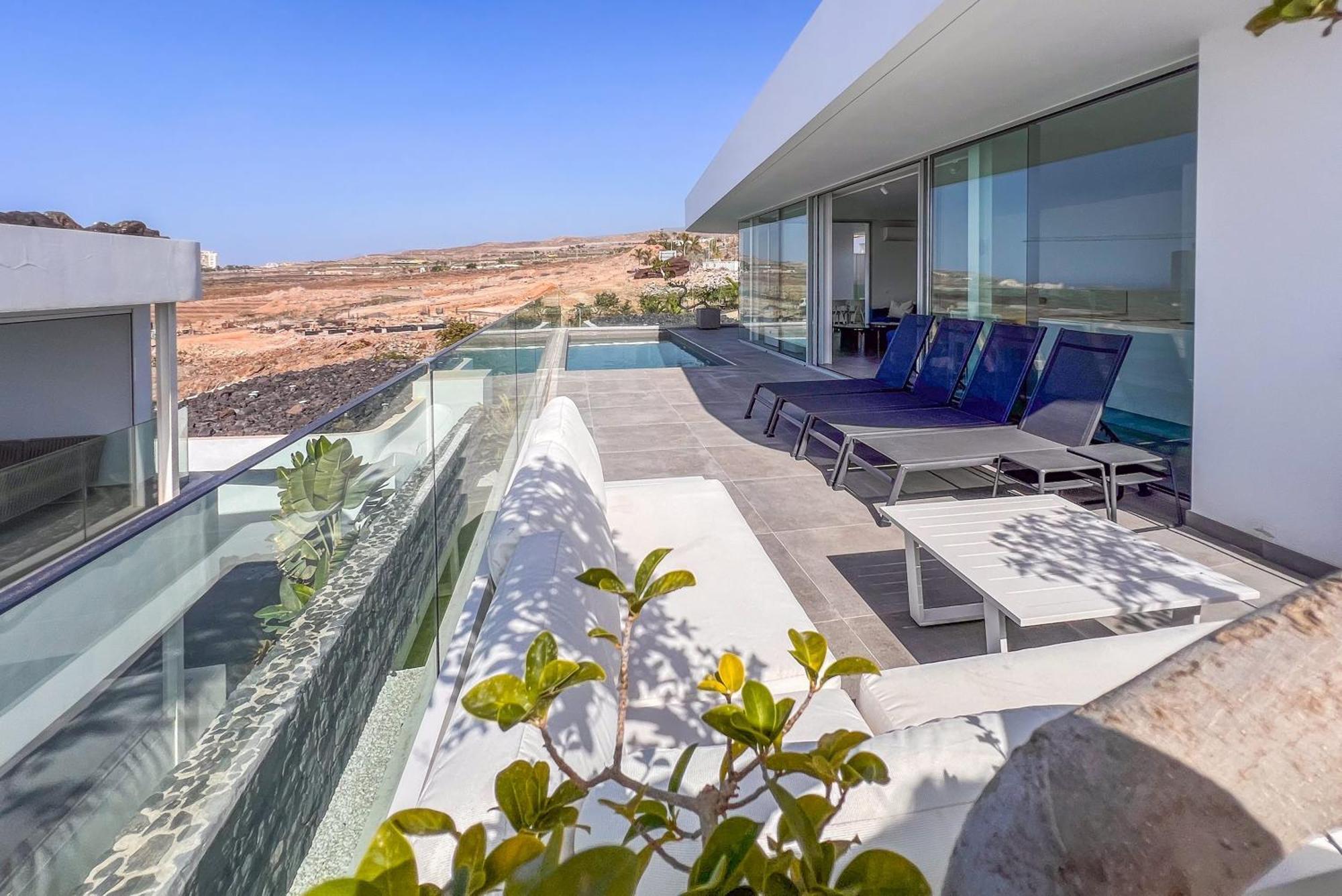 Villa Veiga With Heated Pool