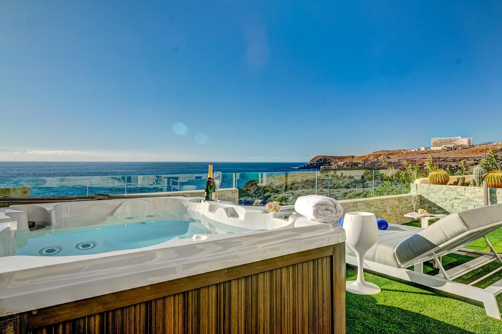 Apartment Terrace On The Sea *