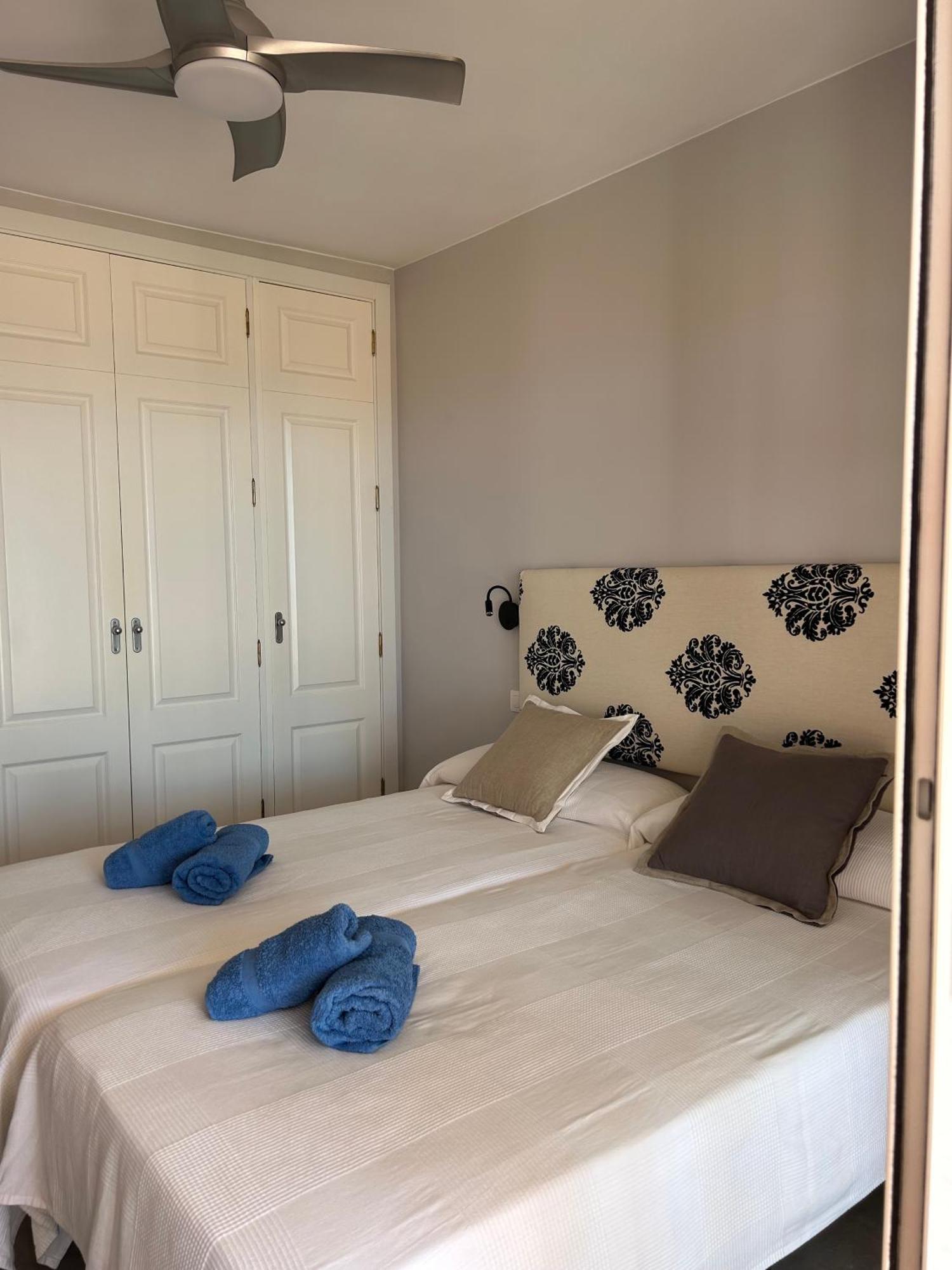 Playa Del Duque-amazing Views 2 Bedroom