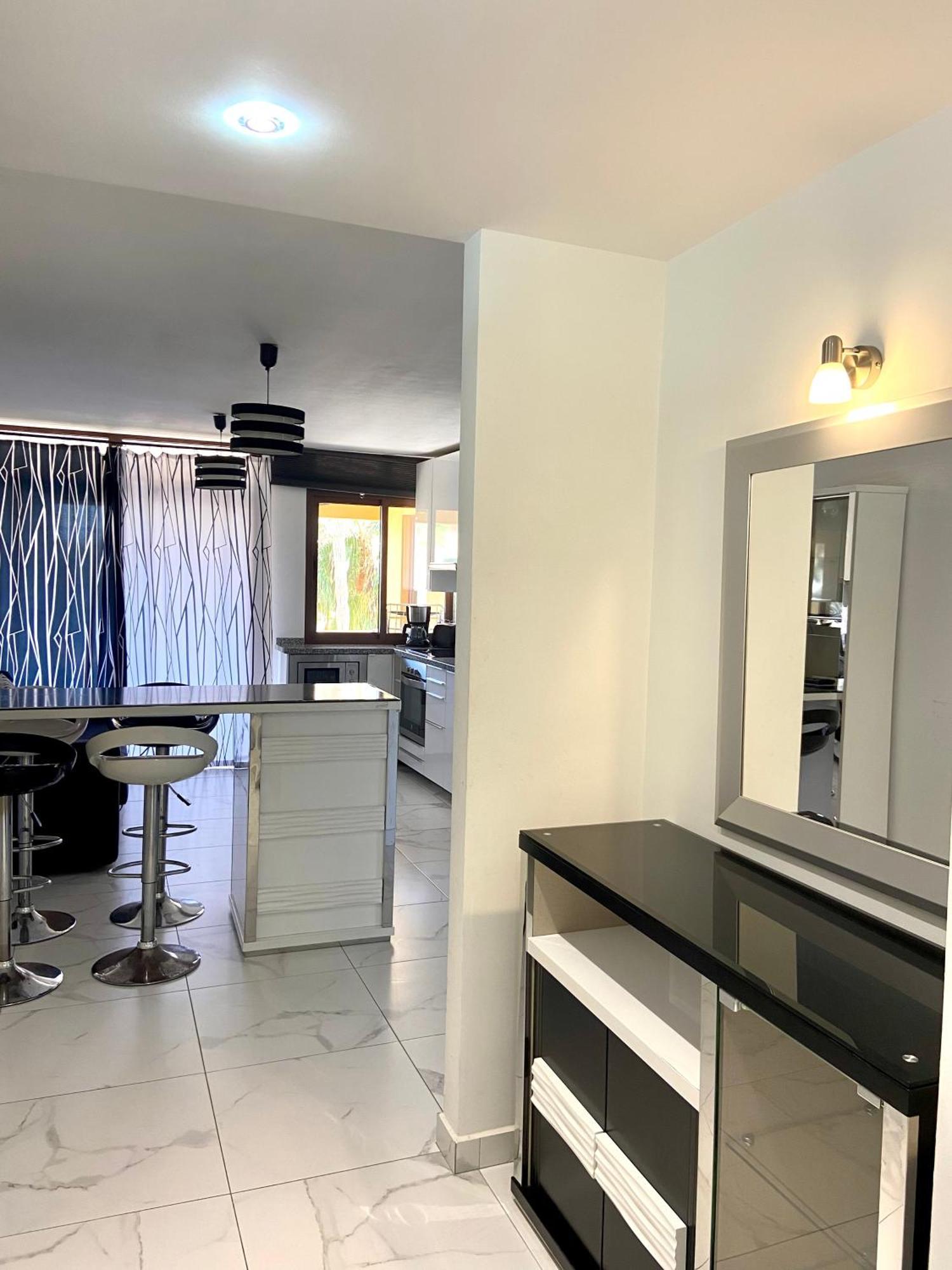 Pueblo Canario For 6 Persons! Apartment Playa Fanabe
