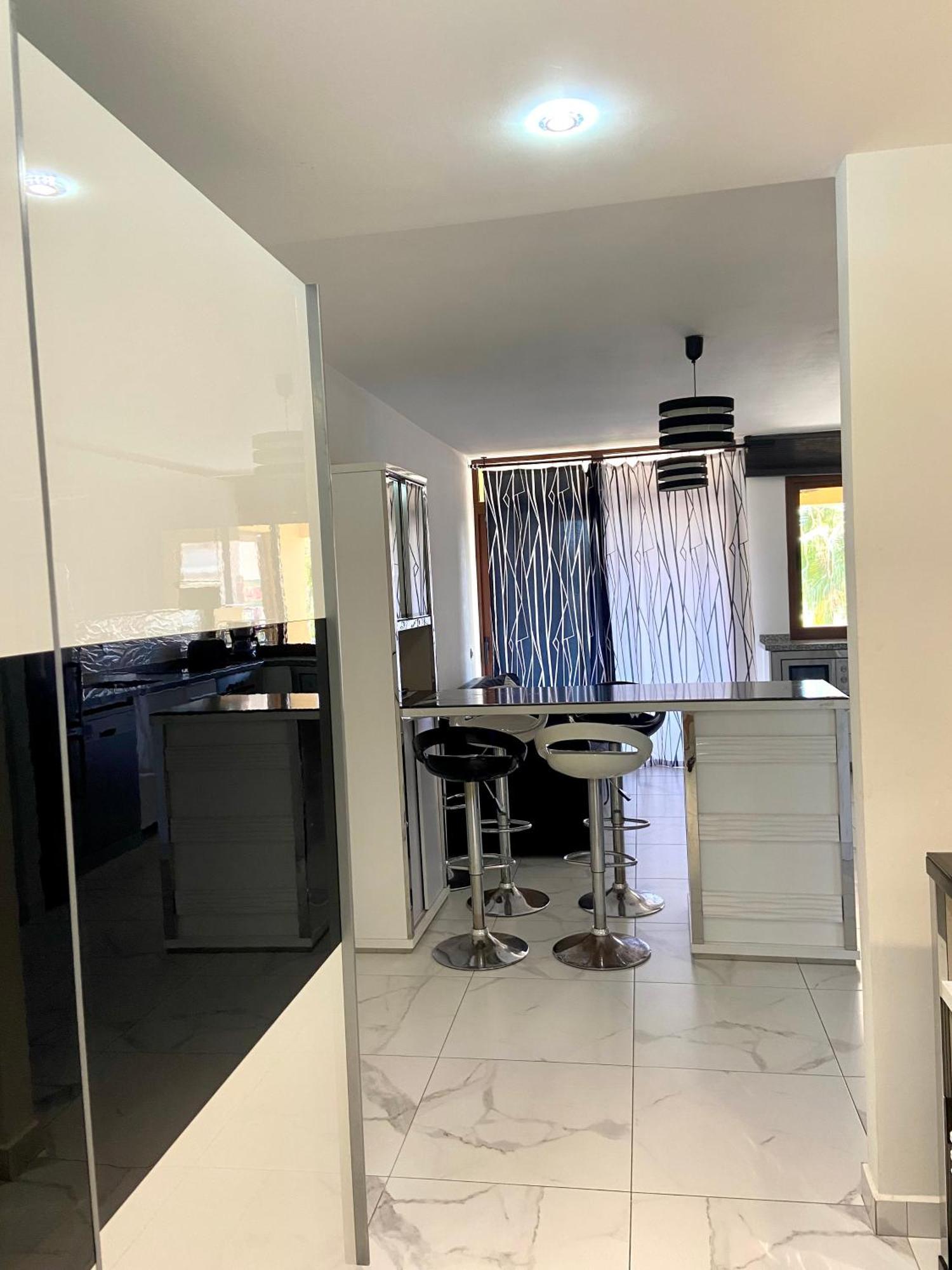 Pueblo Canario For 6 Persons! Apartment Playa Fanabe