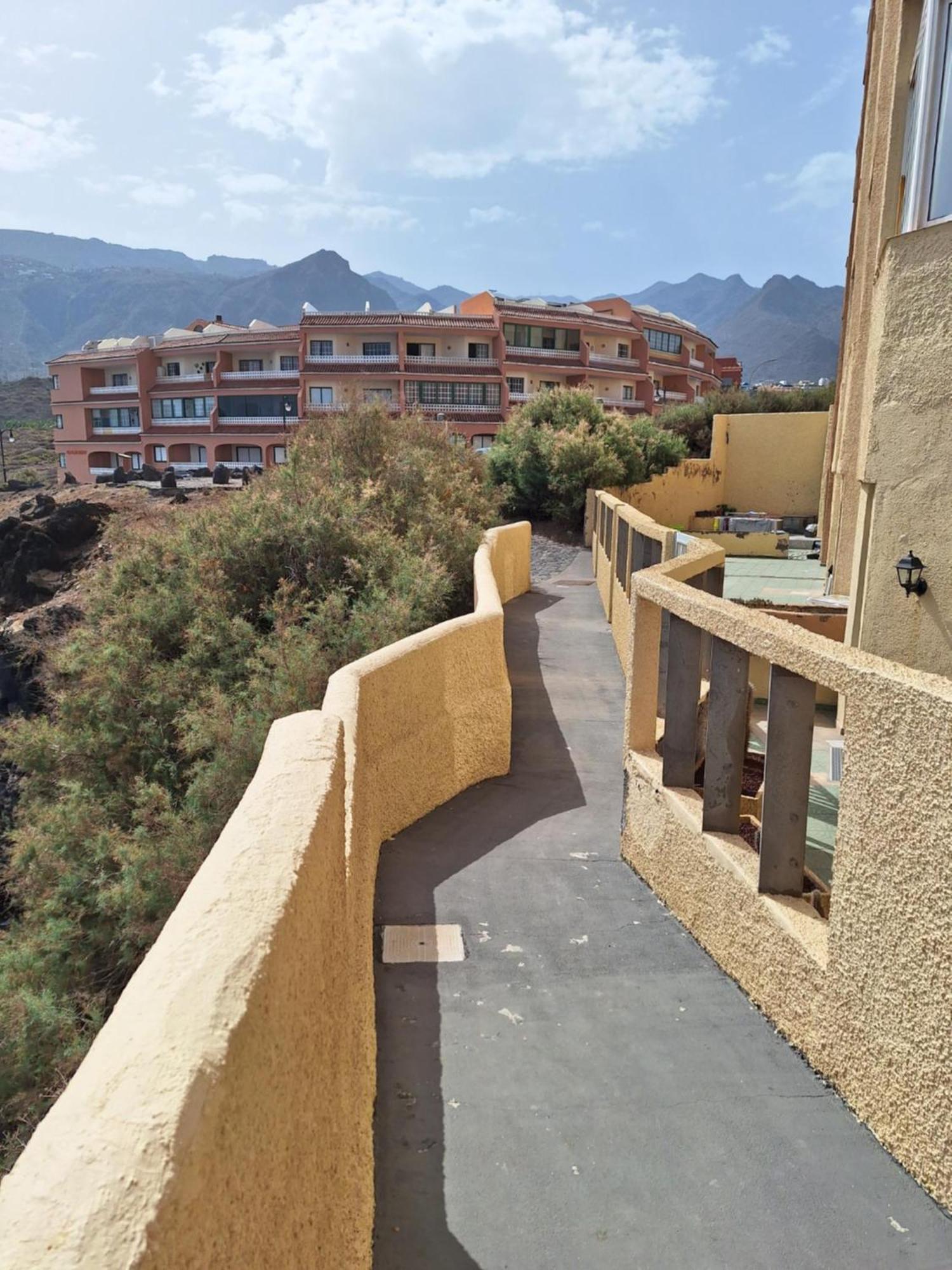 Apartamento A Far From Los Silos