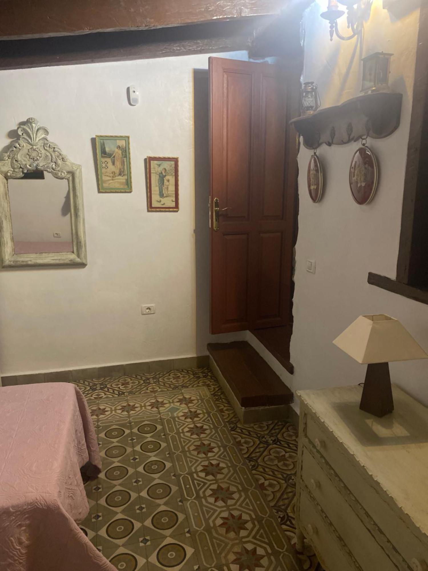 Holiday home Rural House To Take A Break, La Serreria 25 - Private Garden *