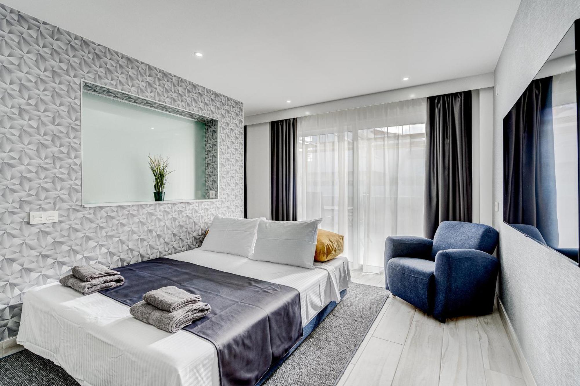 Bal Adults Only Apartahotel *