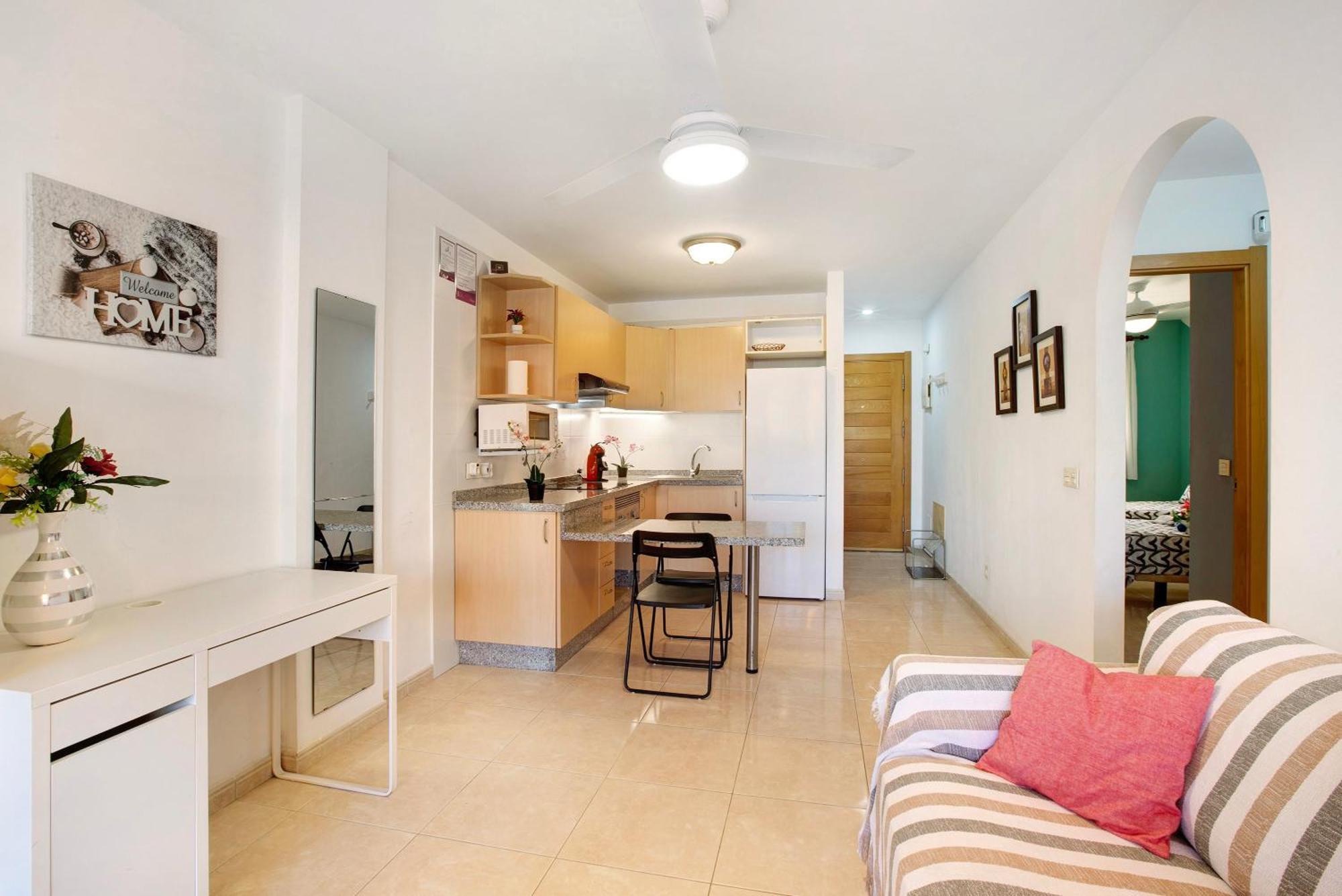 Residencial En Apartment El Medano (Tenerife)