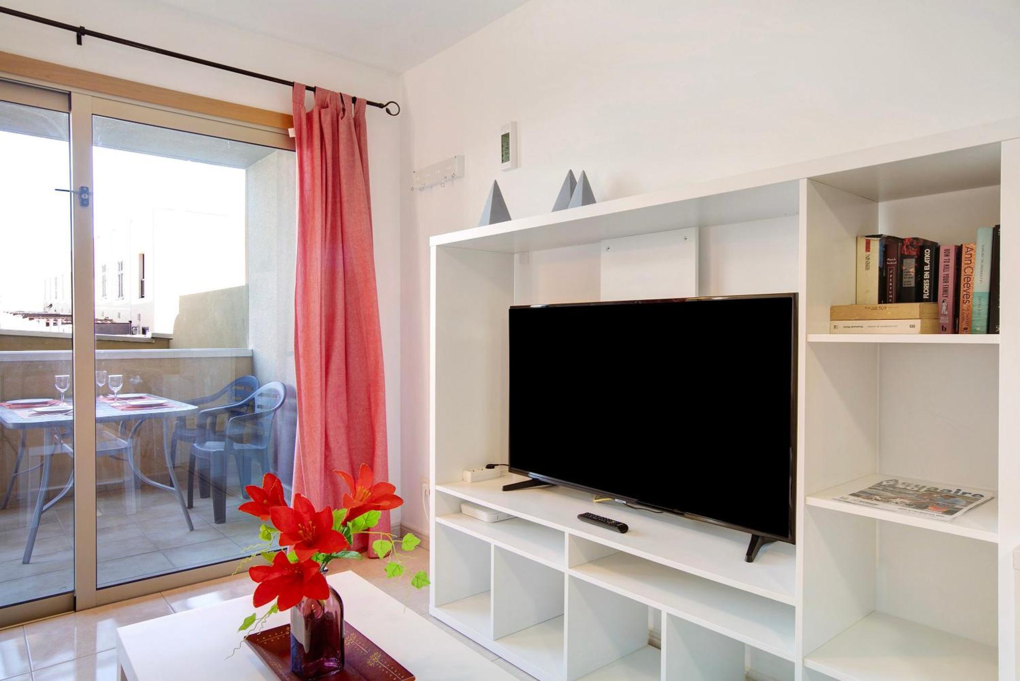 Residencial En * El Medano (Tenerife)