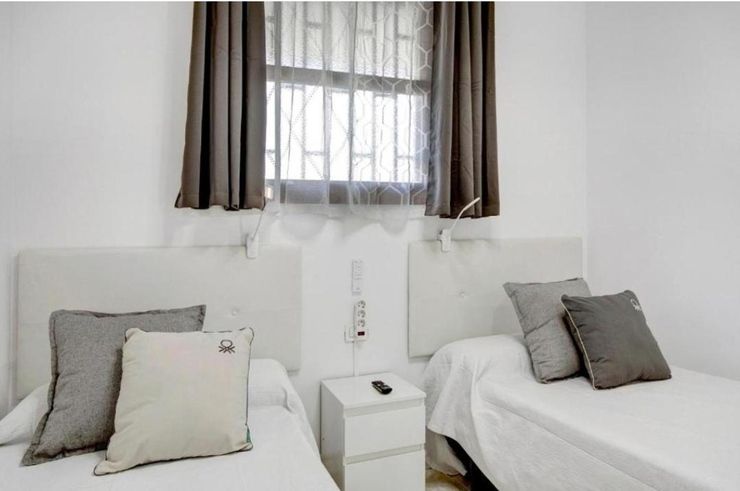Fayser 108 Beachfront With Direct Pool Access From Terrace Apartamento *