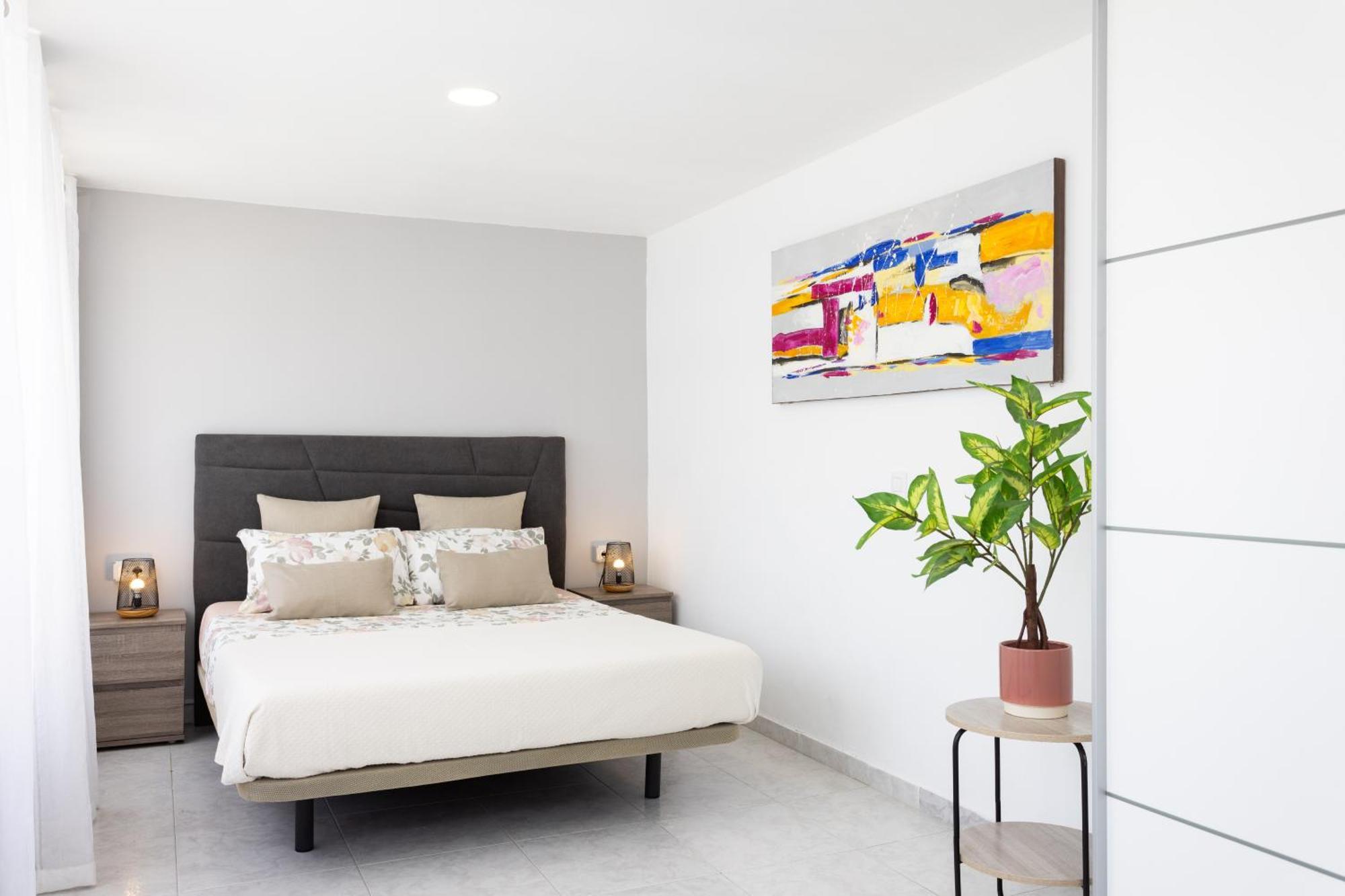 Classbnb - Three Spacious 150m From The Americas Promenade Apartment