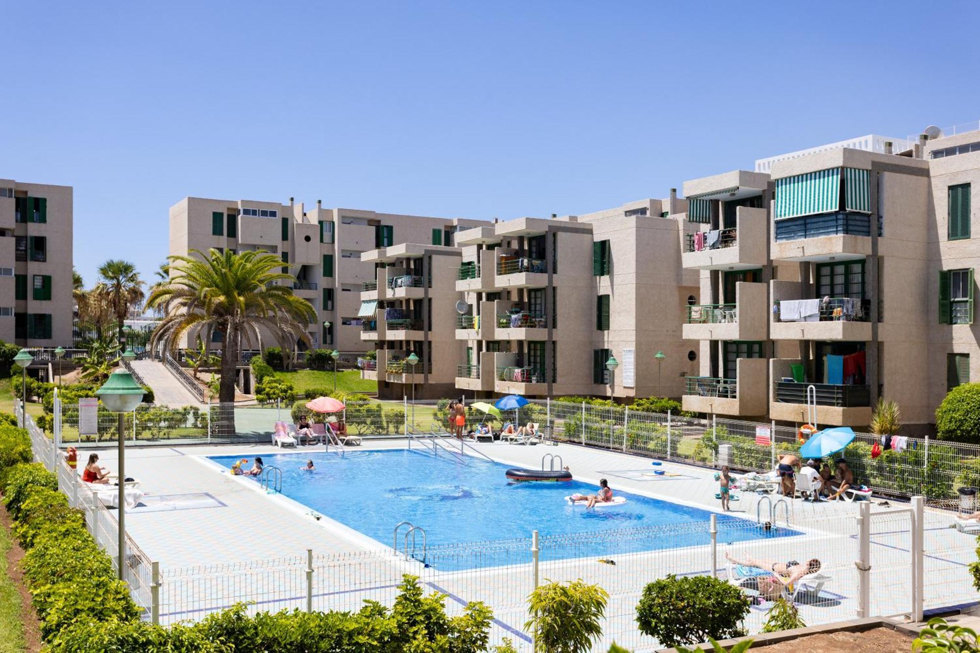 Classbnb - Three Spacious 150m From The Americas Promenade Apartment