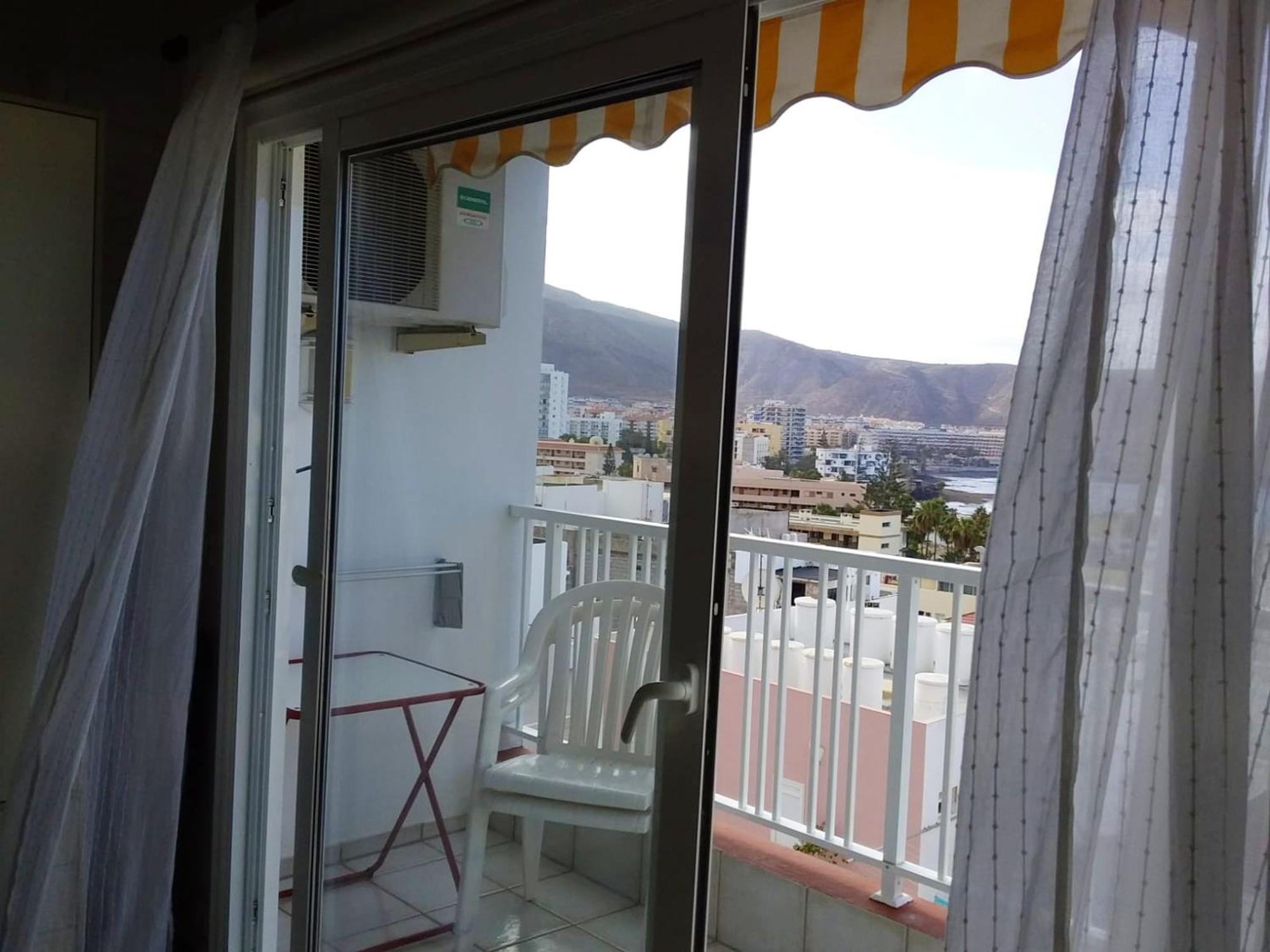 Modern With Sea View Arona 50 M² Parking Available