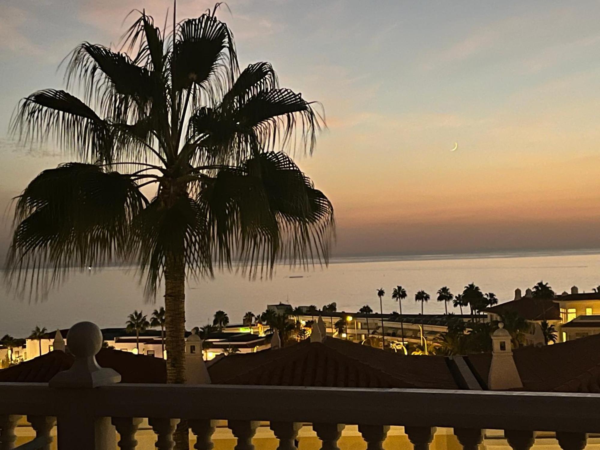 Playa Del Duque-amazing Views 2 Bedroom