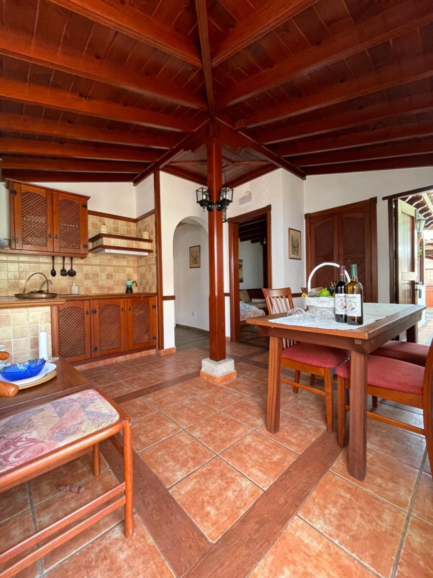 Casa De Colon *