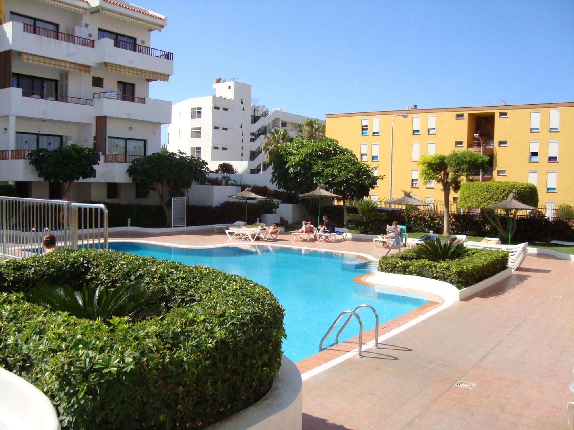 1 Bed Cristianos Near The Bus Station Apartment *