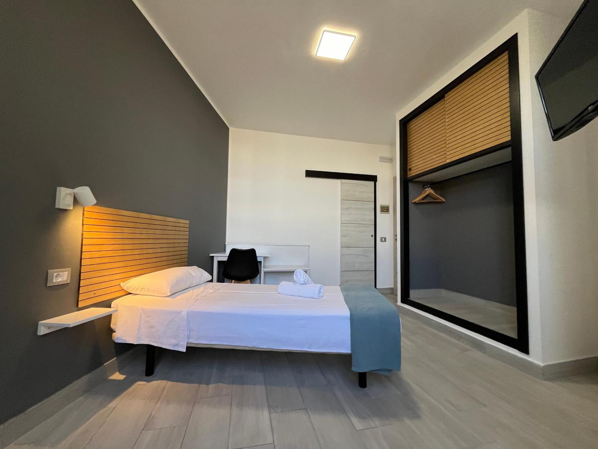 Cassandra Hotel