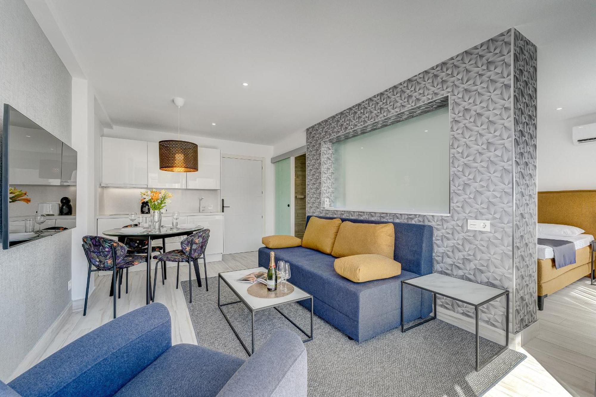 Apartahotel Bal Adults Only *