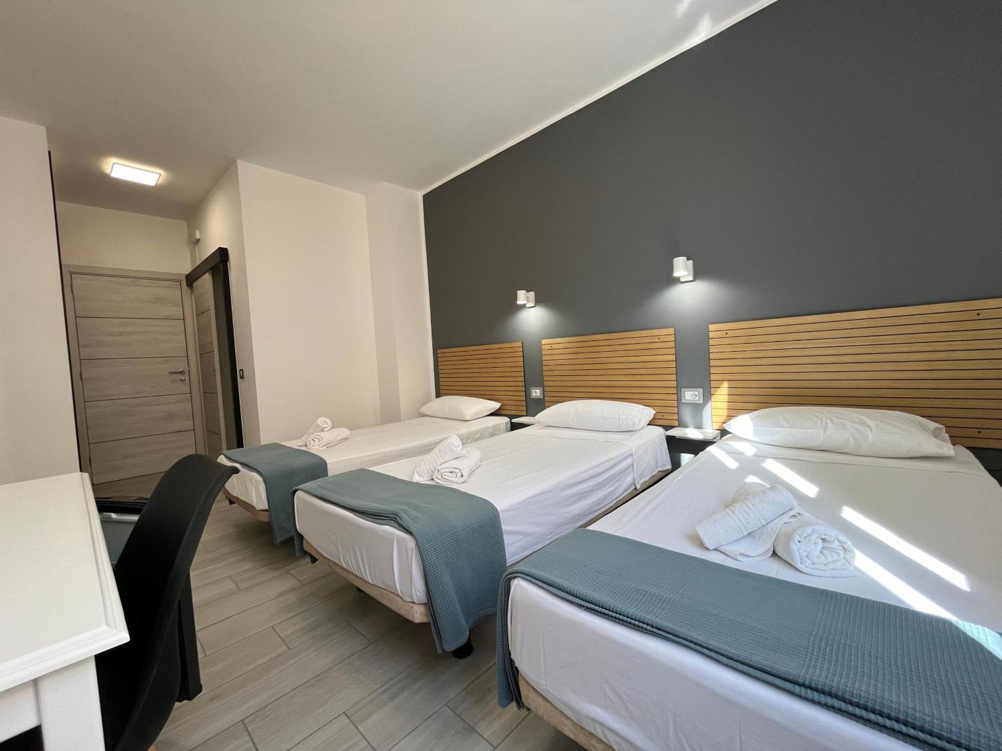 Hotel Cassandra Buzanada