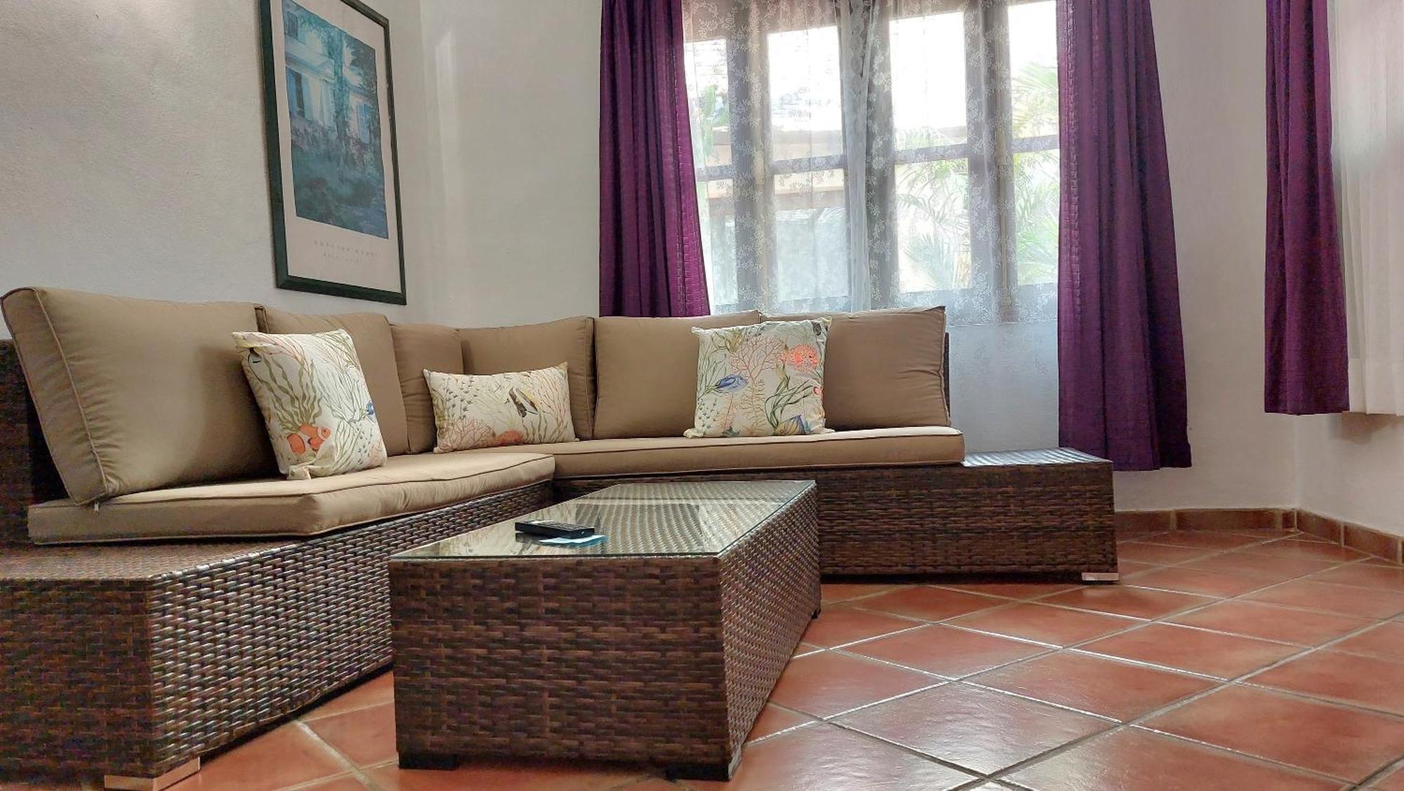 Aptos Monasterio De San Antonio 2 Appartement