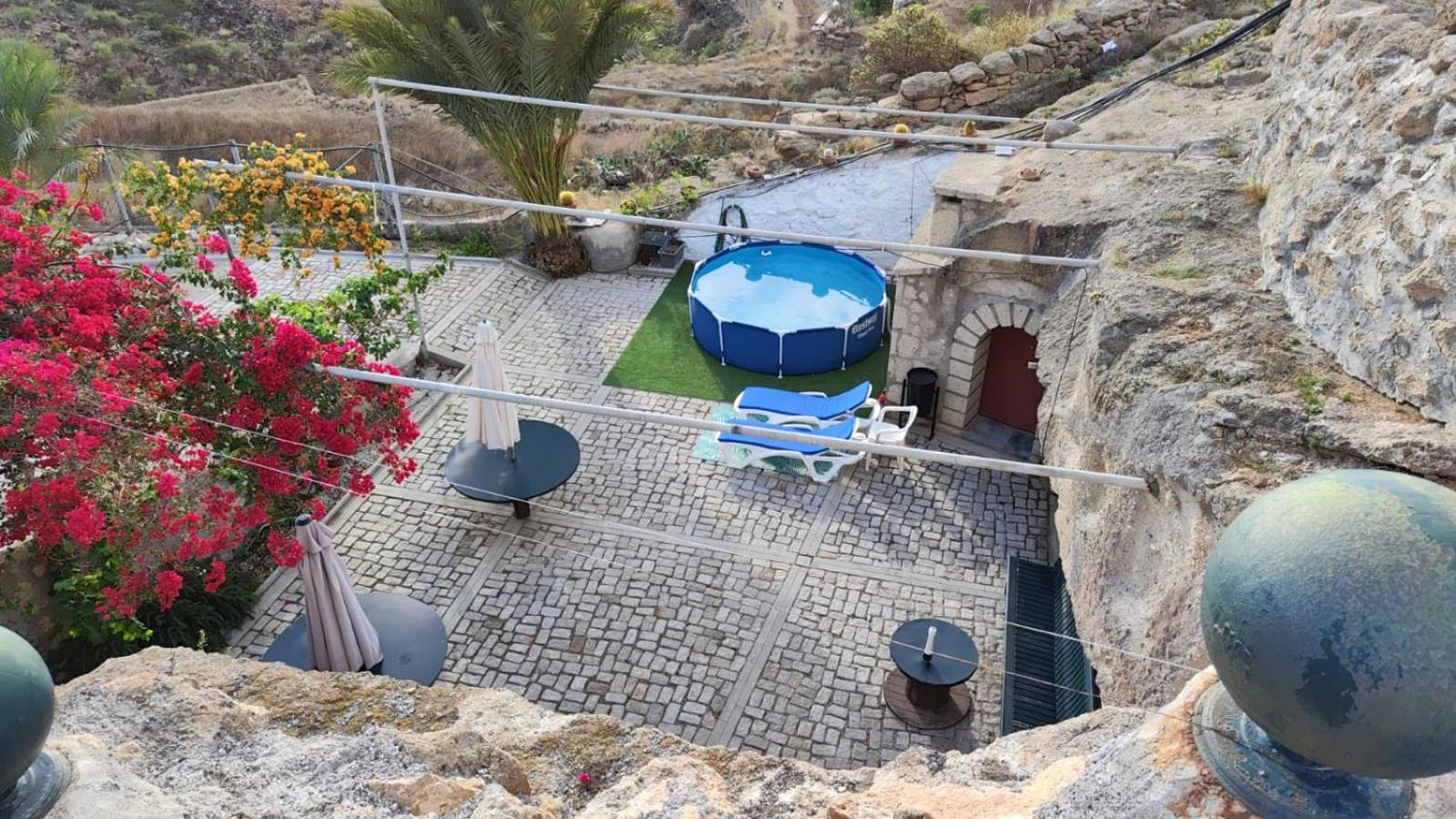 Eco Holidays Cave House Justine *