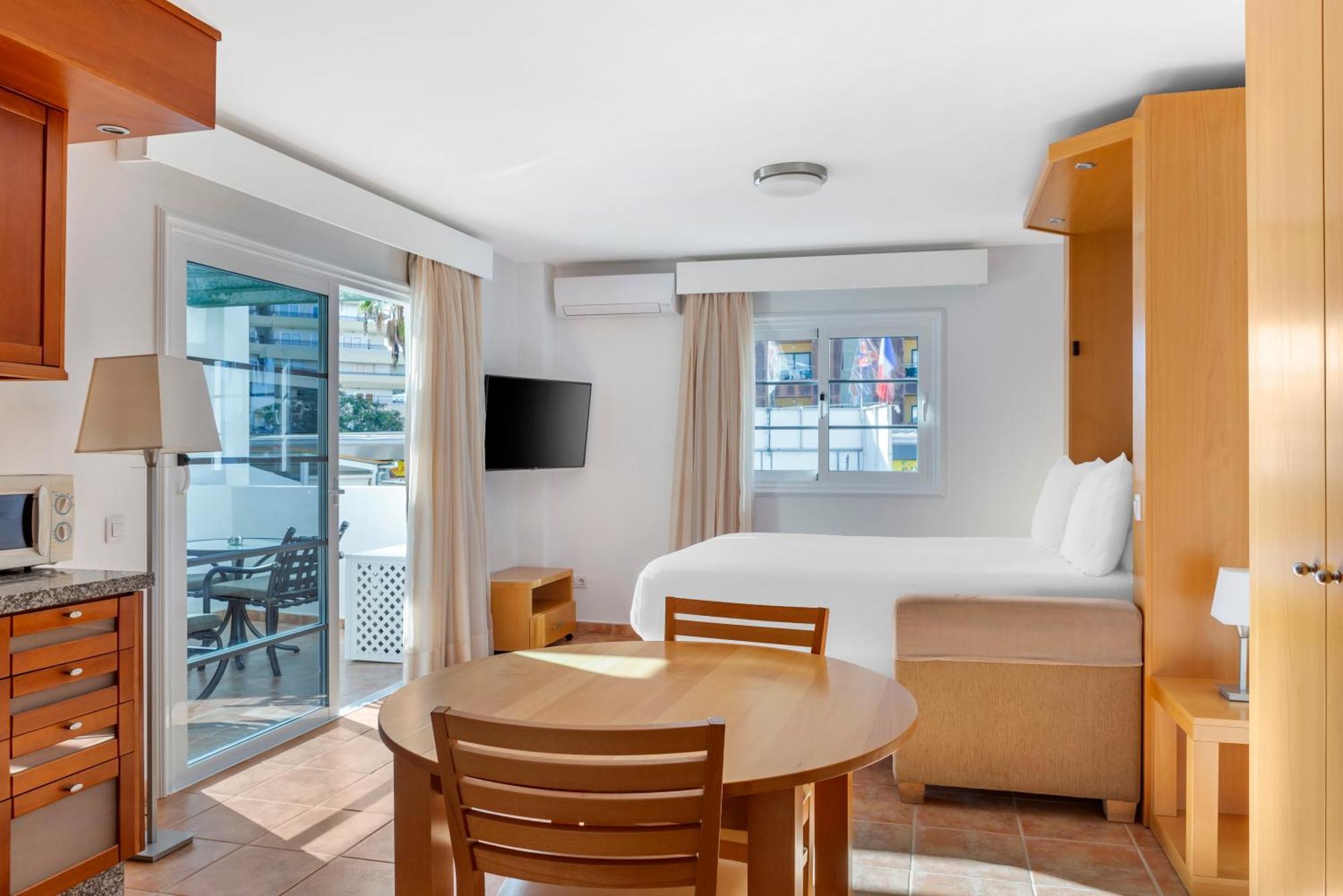 Sunset Harbour Club 3* Costa Adeje (Tenerife)