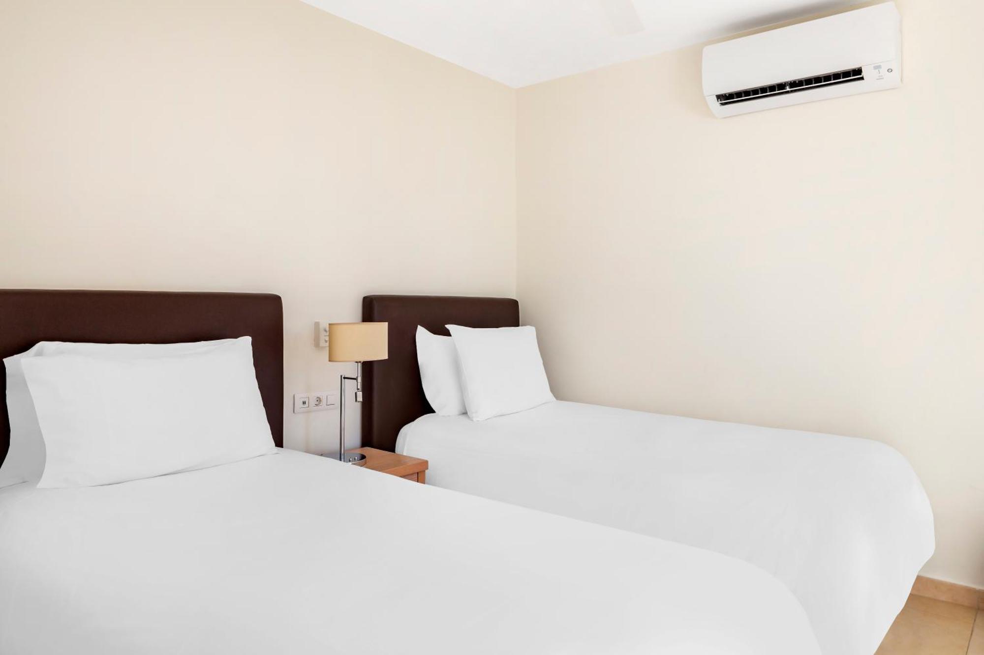 Aparthotel Sunset Harbour Club 3*
