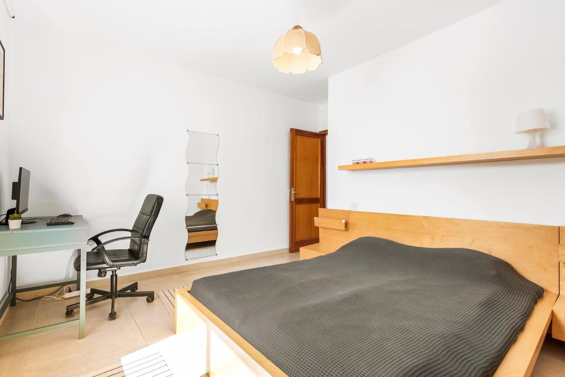 Quiet And Cozy Workation Place Near The Town Center With Cliffs And Ocean View