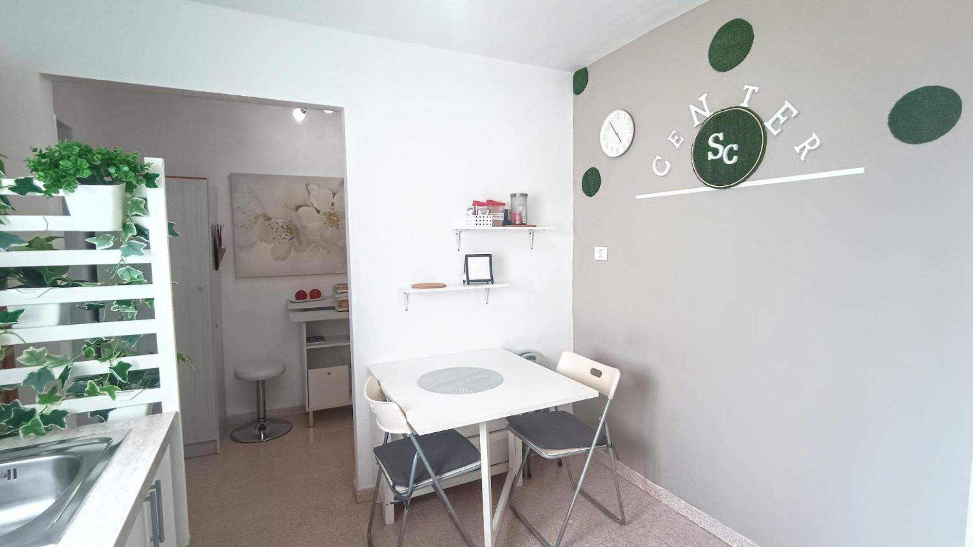Center Cruz, Centrico Con Gran Terraza, Cocina , Salon Y Banos, Todo Privado * Santa Cruz de Tenerife