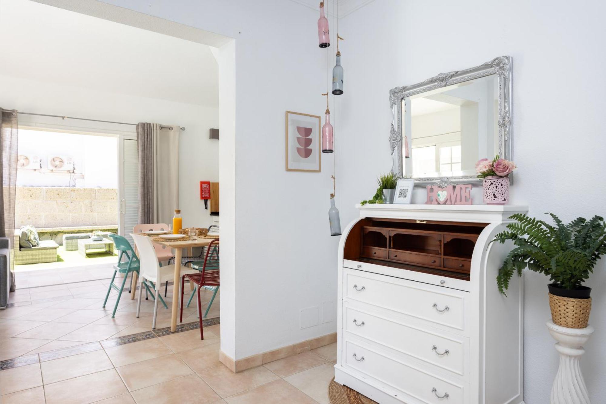 Holiday home Chloe Tenerifesummervillas Giant Private Pool 11 Meters Long Costa Adeje (Tenerife)