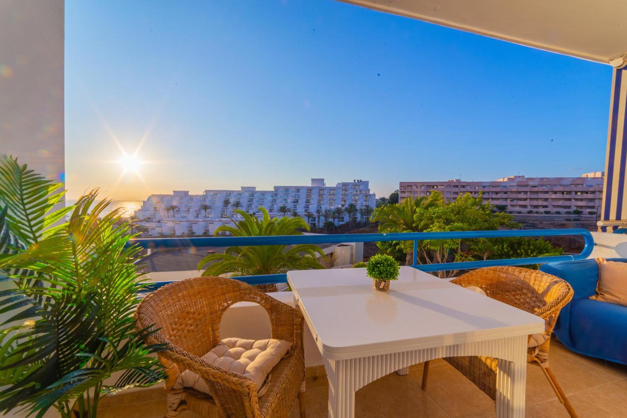 Apartment Sunset Escape Playa Paraiso (Tenerife)