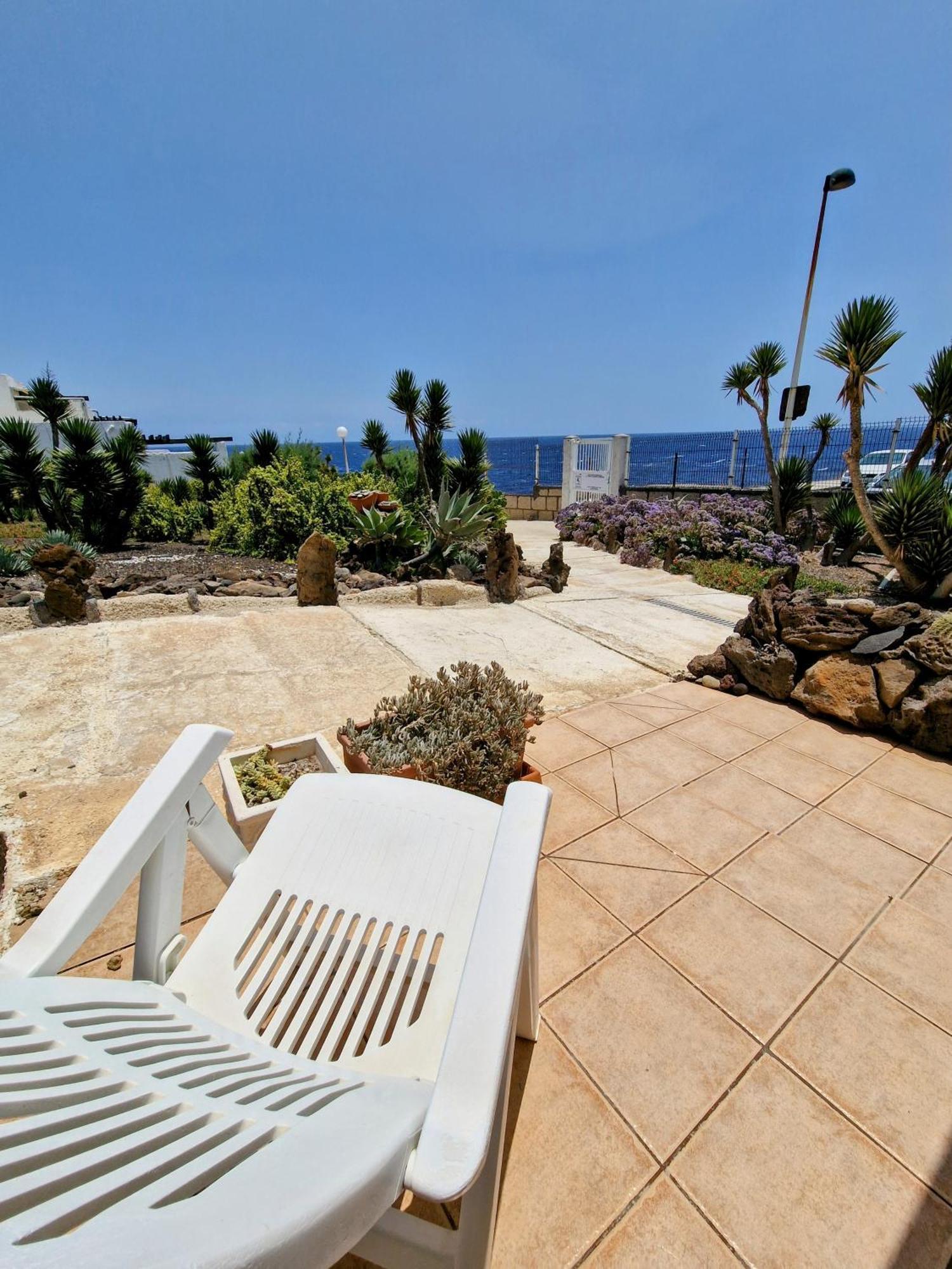 Apartment Casa Blanca Sea View