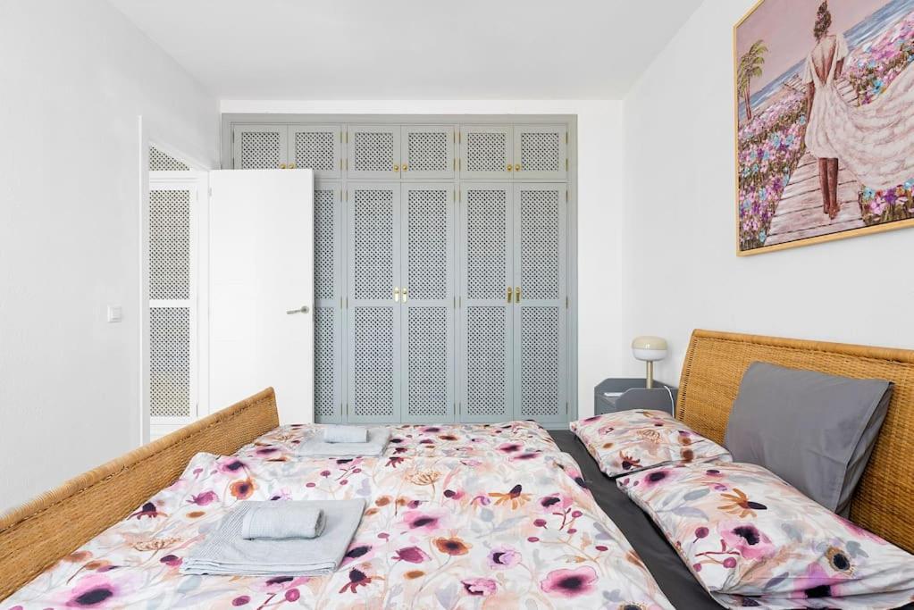 Apartment Golden Sunset Ocean View Costa Adeje (Tenerife)
