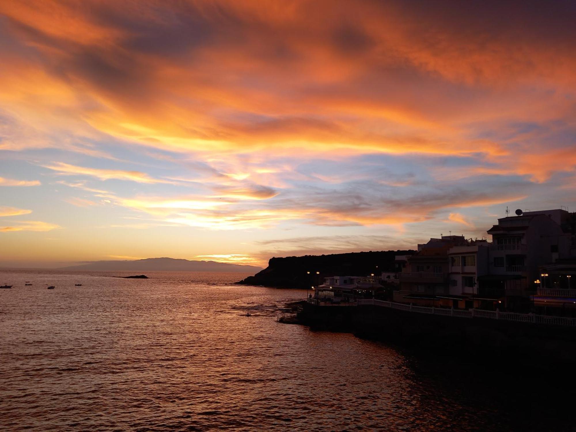 Apto. Pina De Mar Costa Adeje (Tenerife)