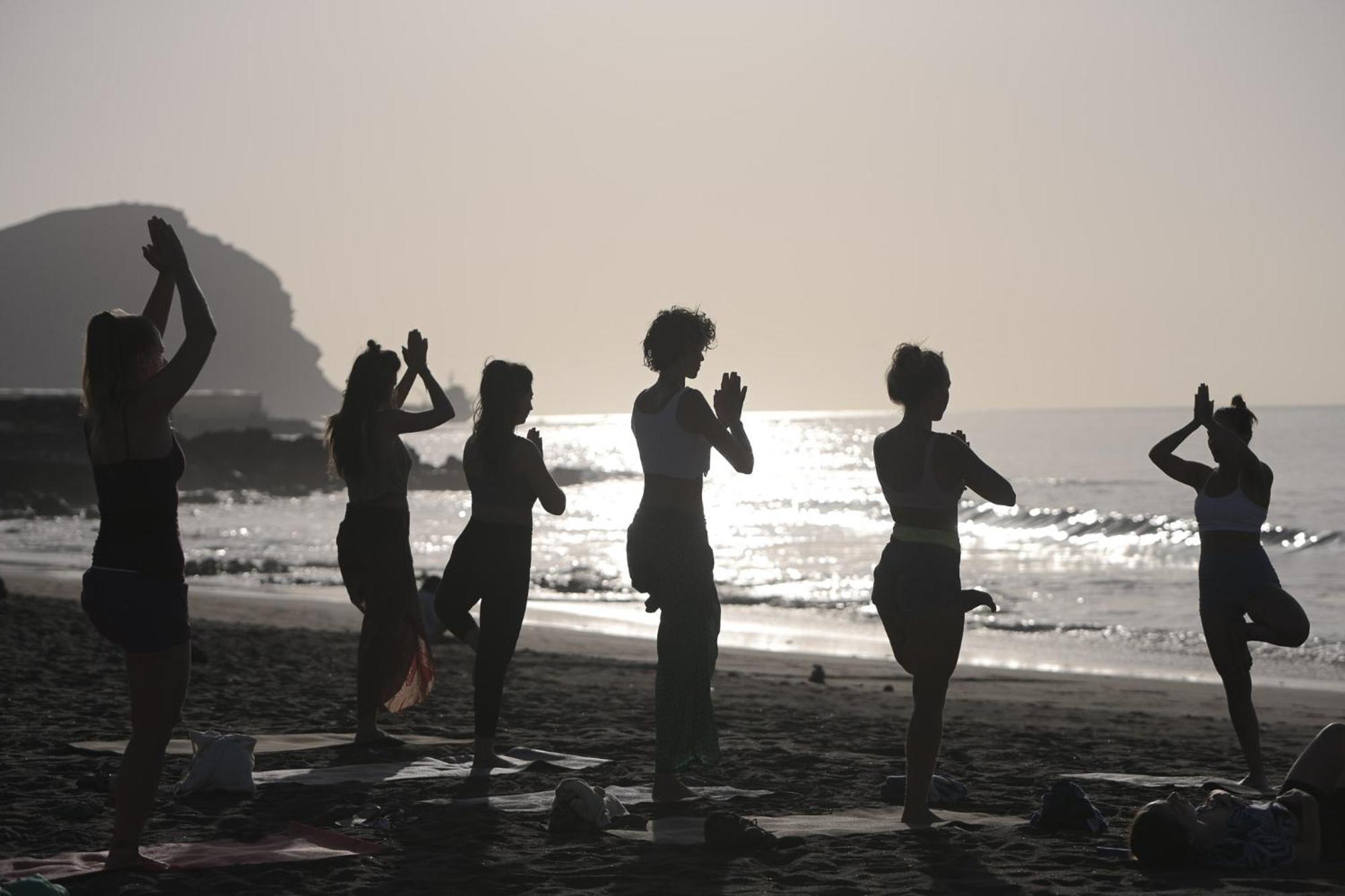 Los Amigos Nomad Hostal La Mareta