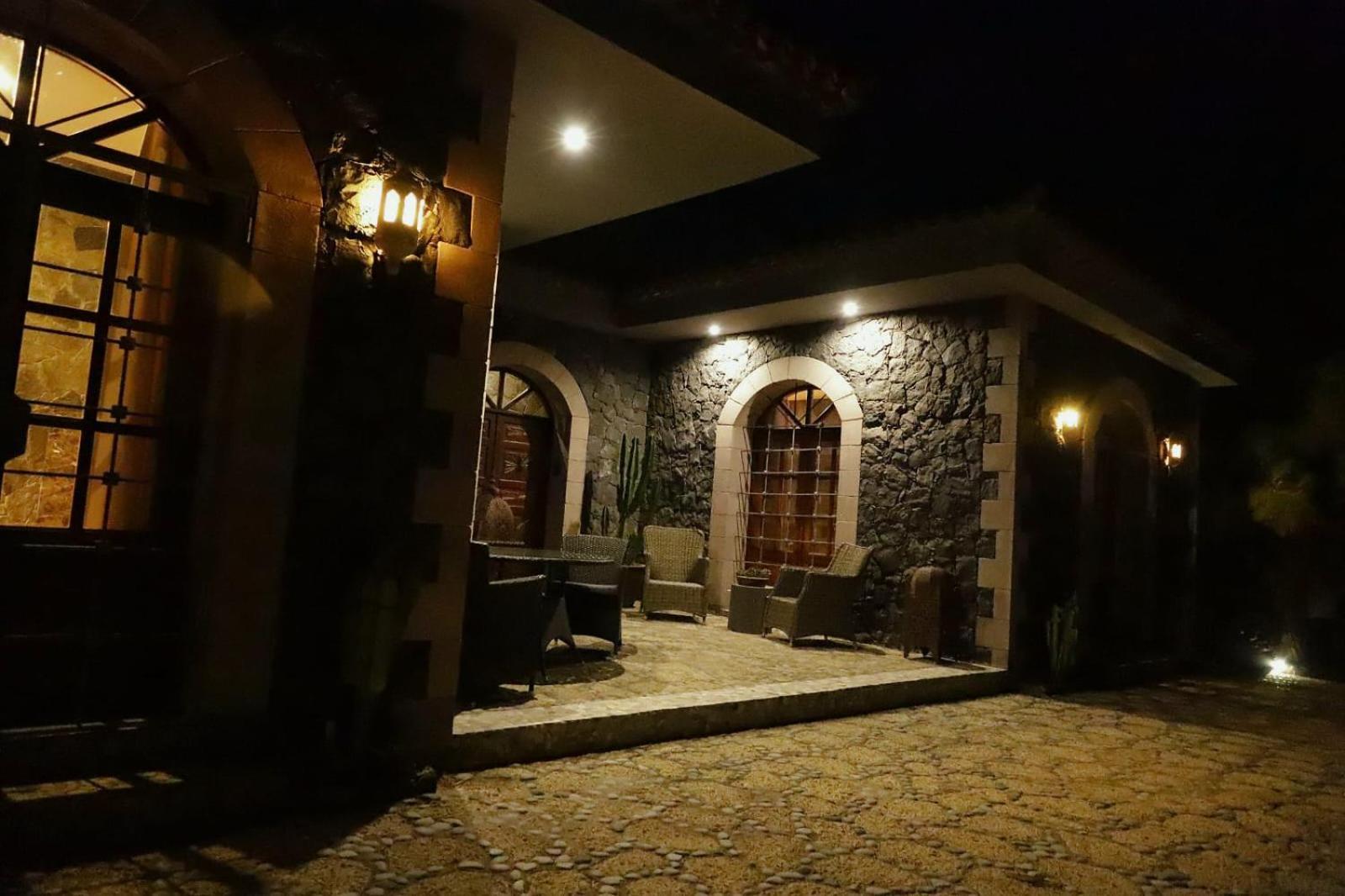 Luxury In Nature With Swimming Pool Tenerife, Santiago Del Teide, With Sea And Mountain Views Villa El Retamar