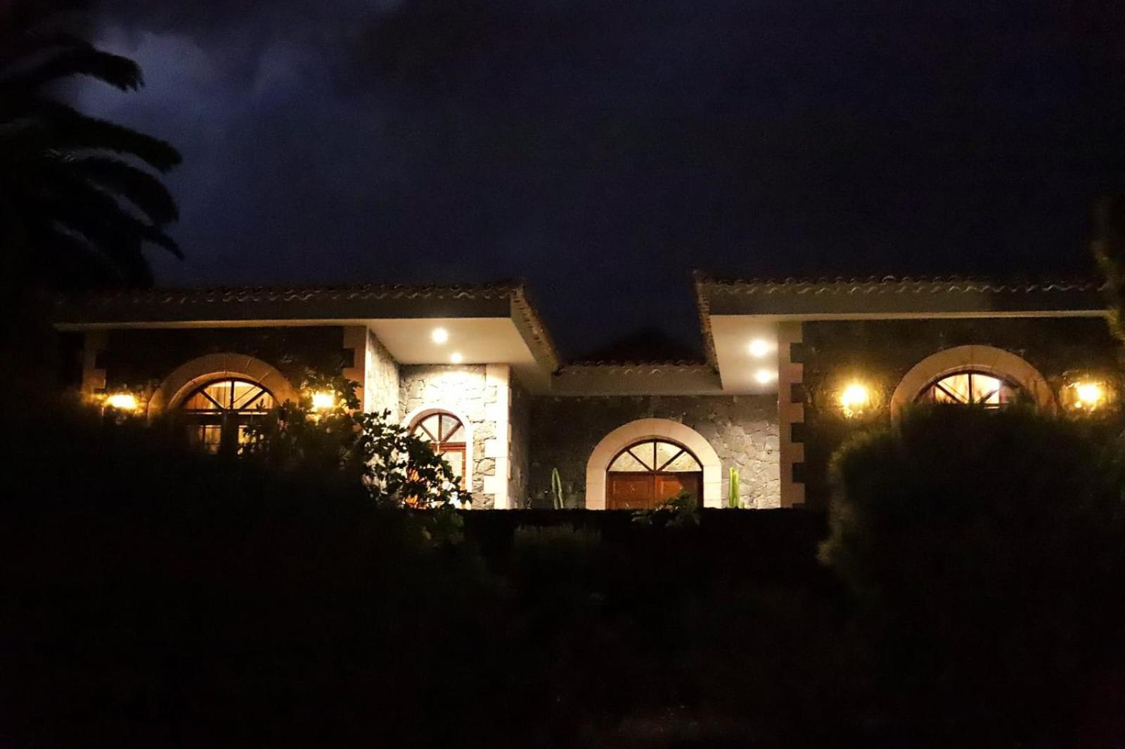 Luxury In Nature With Swimming Pool Tenerife, Santiago Del Teide, With Sea And Mountain Views * El Retamar
