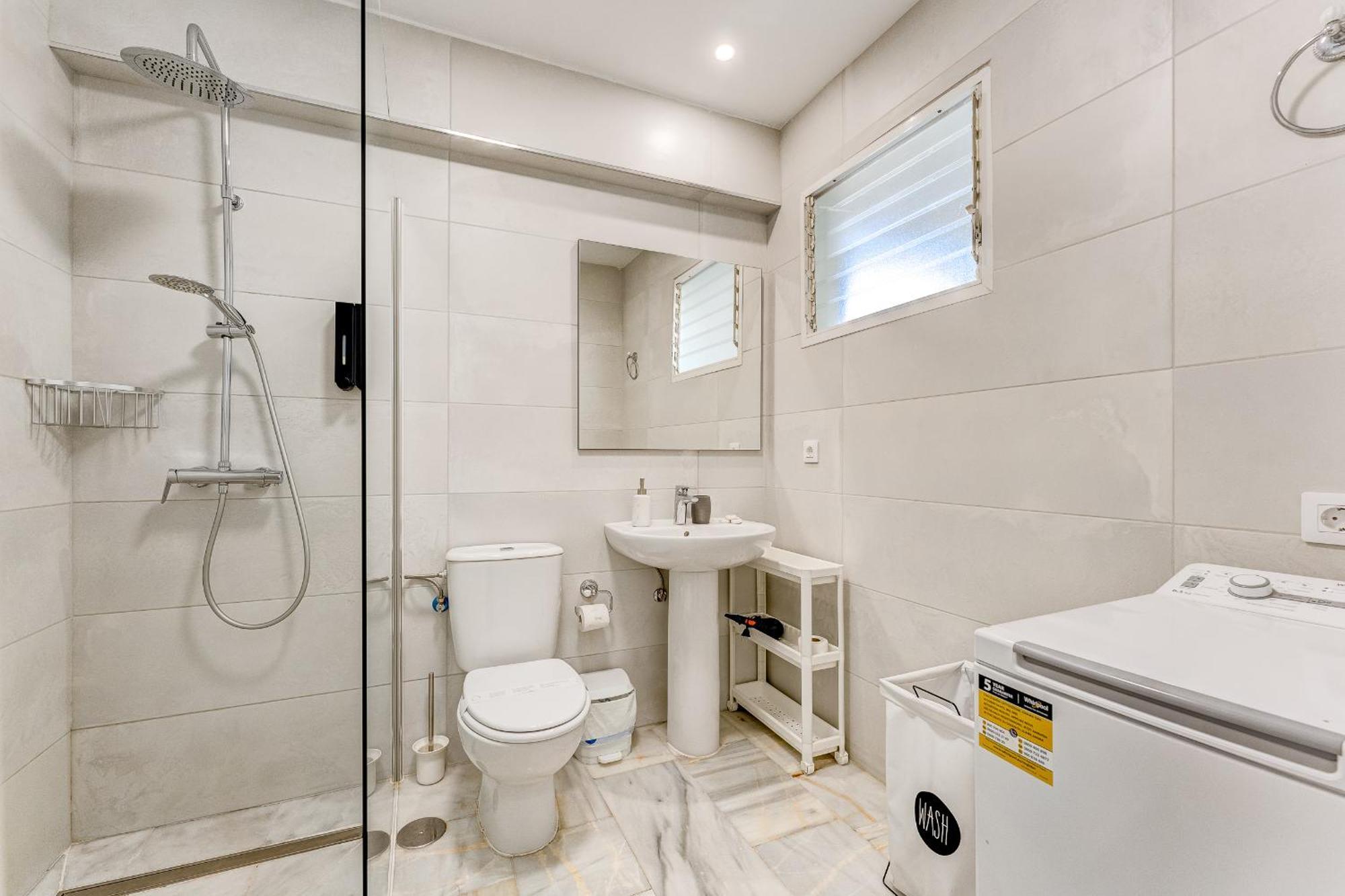 Graceful Brand New In Altamira *