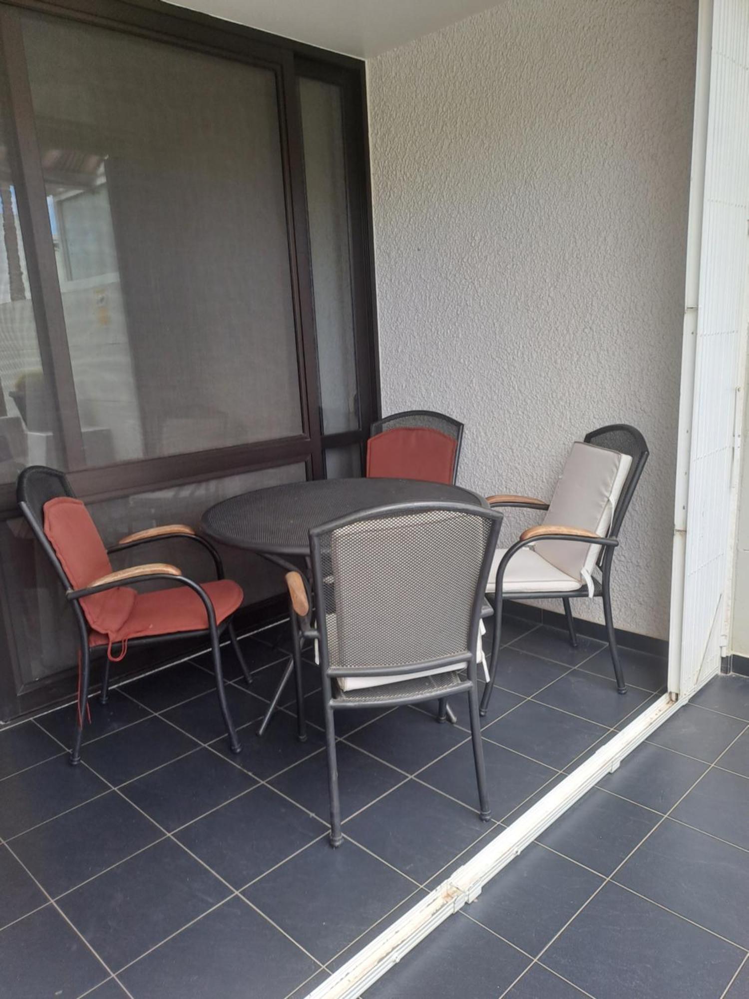 Primavera Gelijkvloers Met Ruim Terras En Wifi Apartamento *