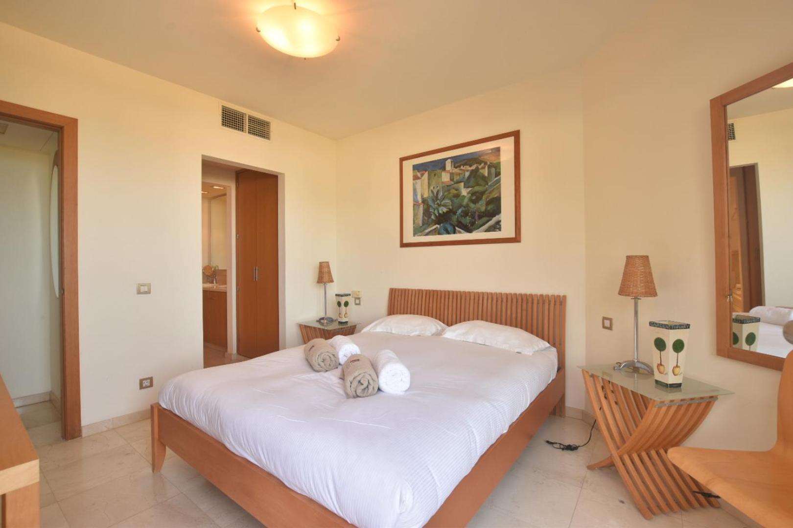 Romen 2-2 Penthouse Sea View & Jacuzzi 2b *