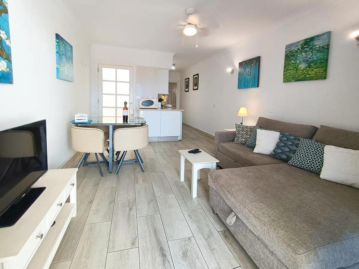 Front Line In Amarilla Golf - Leo480 Apartment *