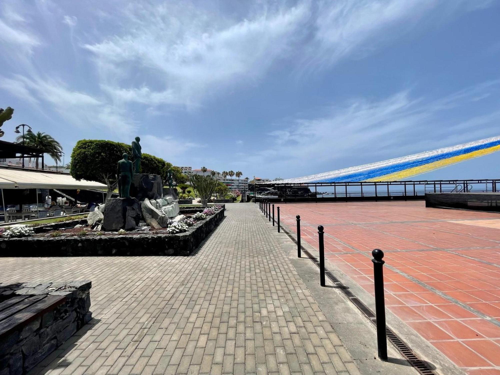Con Vistas A La Gomera Y La Palma Holiday home