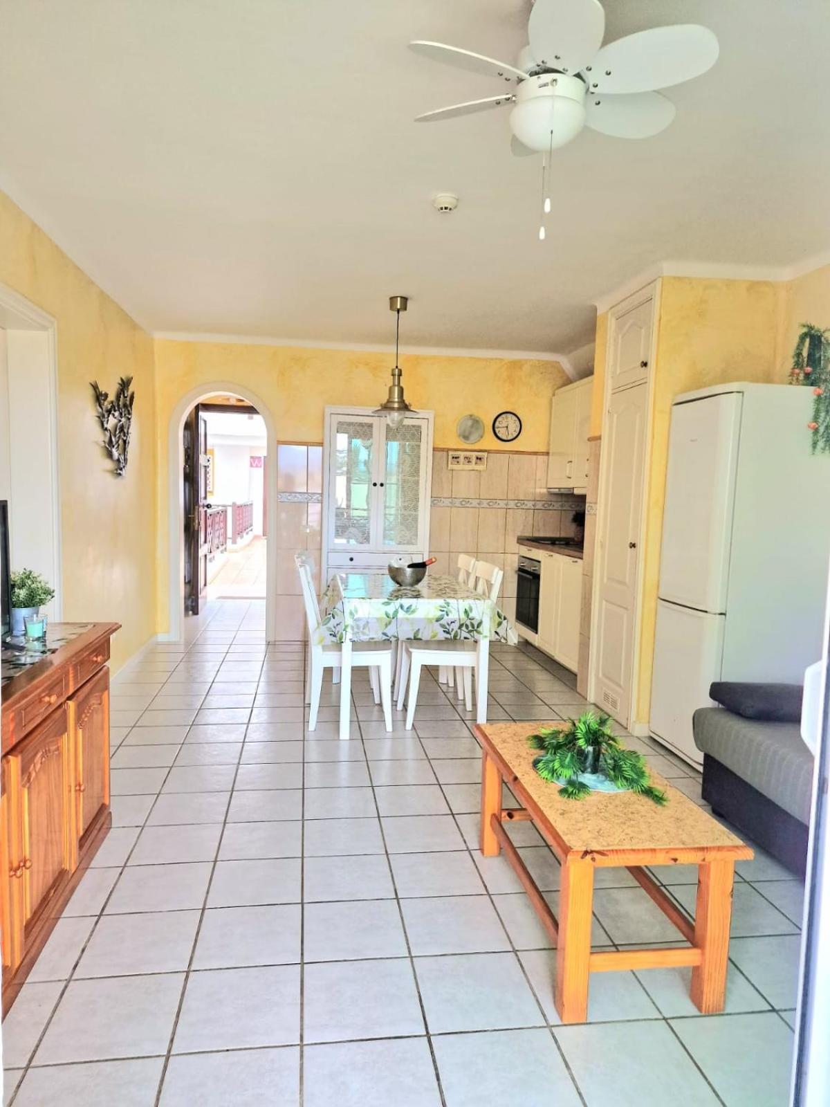 Apartamento Rocas Del Mar Sur
