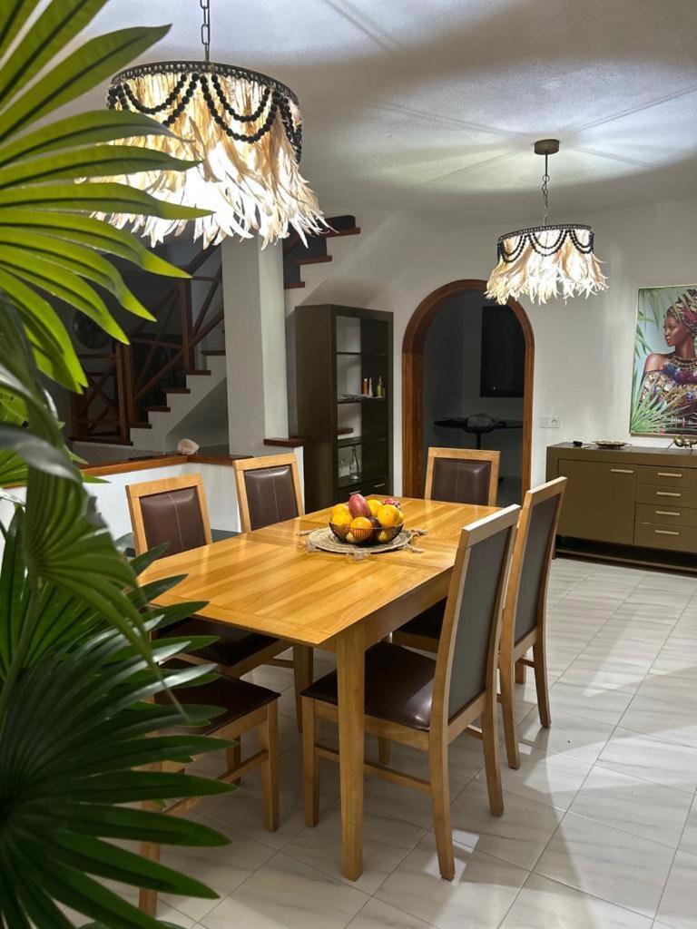 Natali ,luxury 3-levels Large On Tenerife, Ocean View, Private Poo L& Barbecue Area * Costa Adeje (Tenerife)